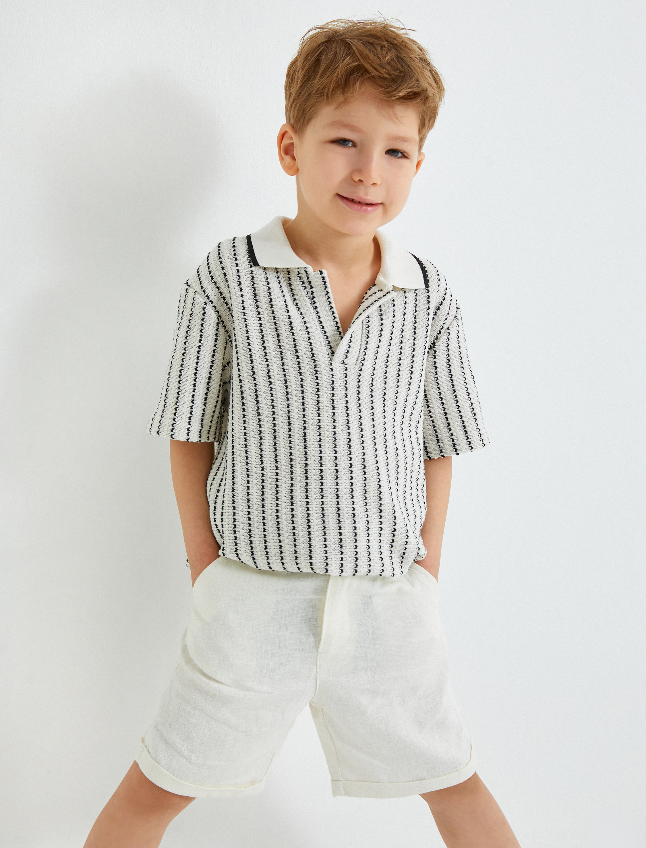  Erkek Çocuk Polo Yaka Tişört Ajurlu Kısa Kollu