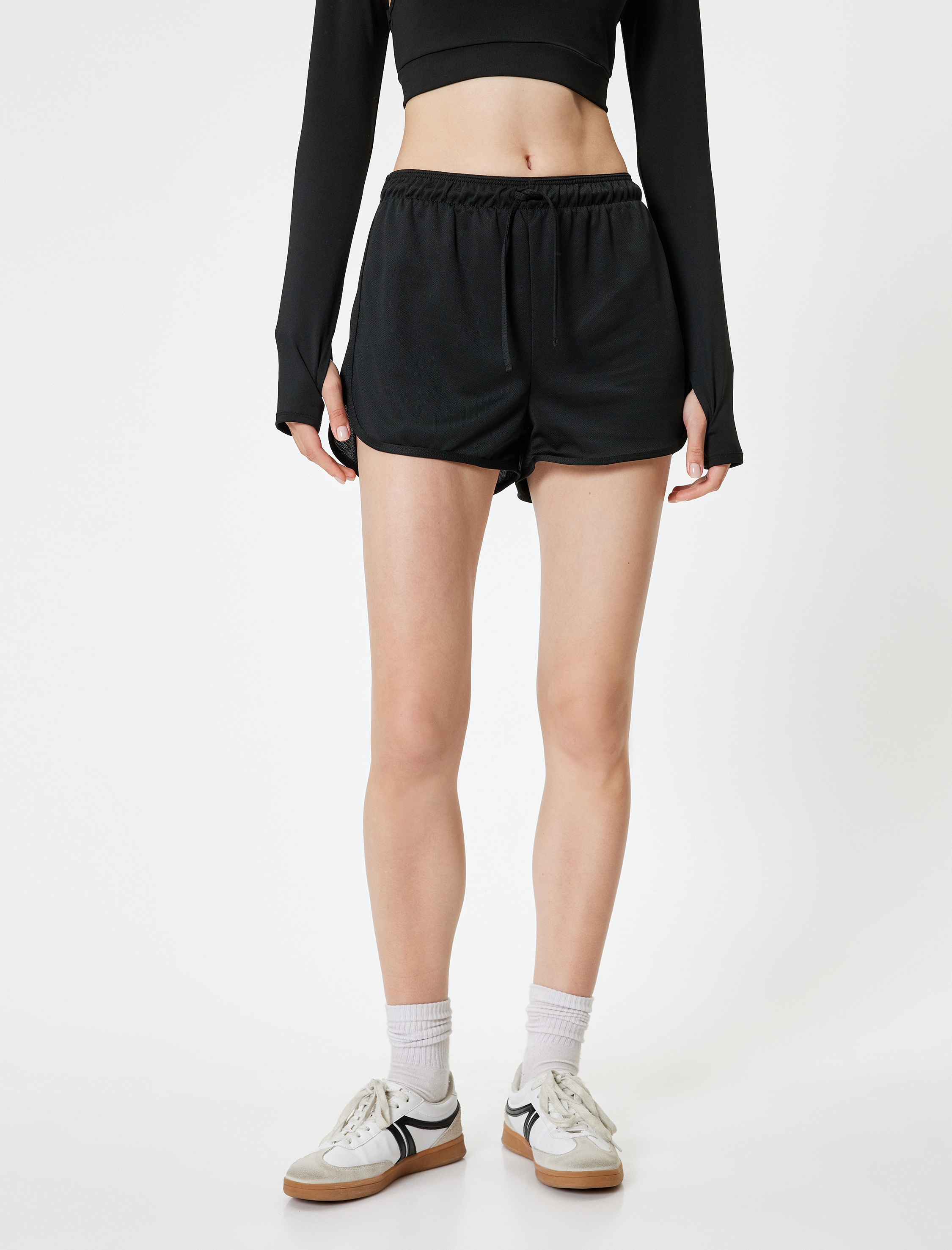   Yüksek Bel Ekstra Kısa Bağcıklı Spor Şort