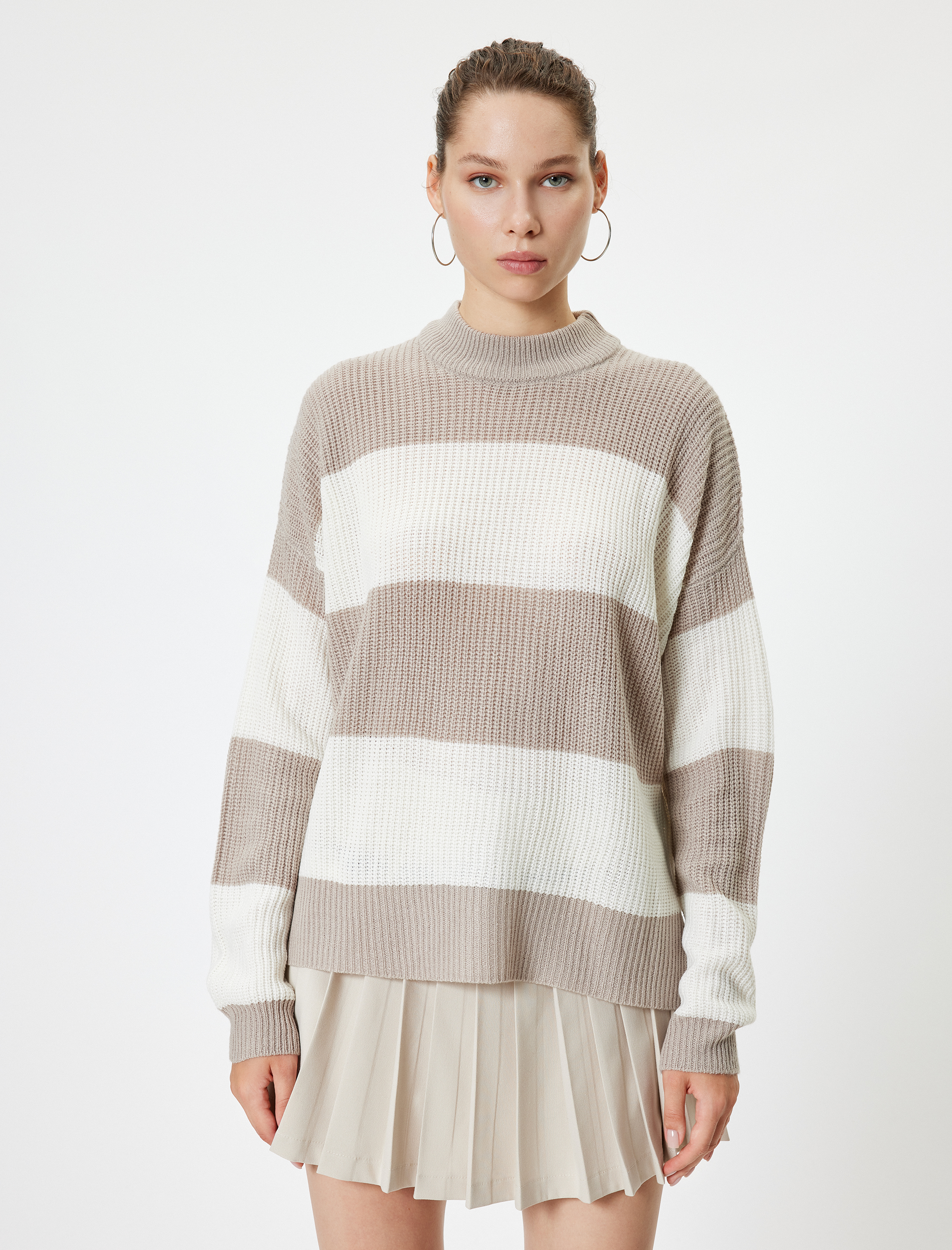   Dik Yaka Kazak Renk Bloklu Uzun Kollu Akrilik Kumaş