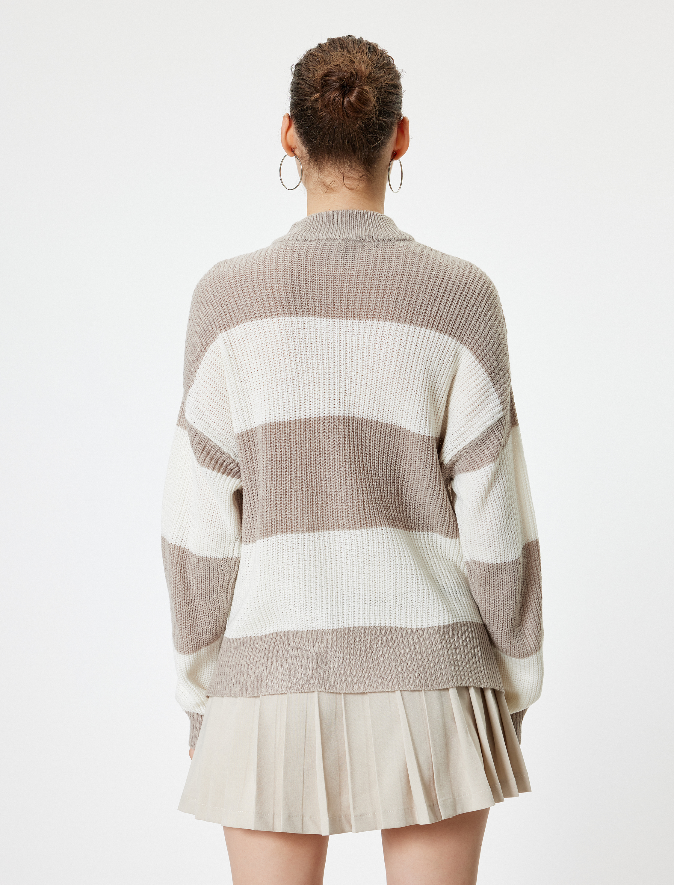   Dik Yaka Kazak Renk Bloklu Uzun Kollu Akrilik Kumaş