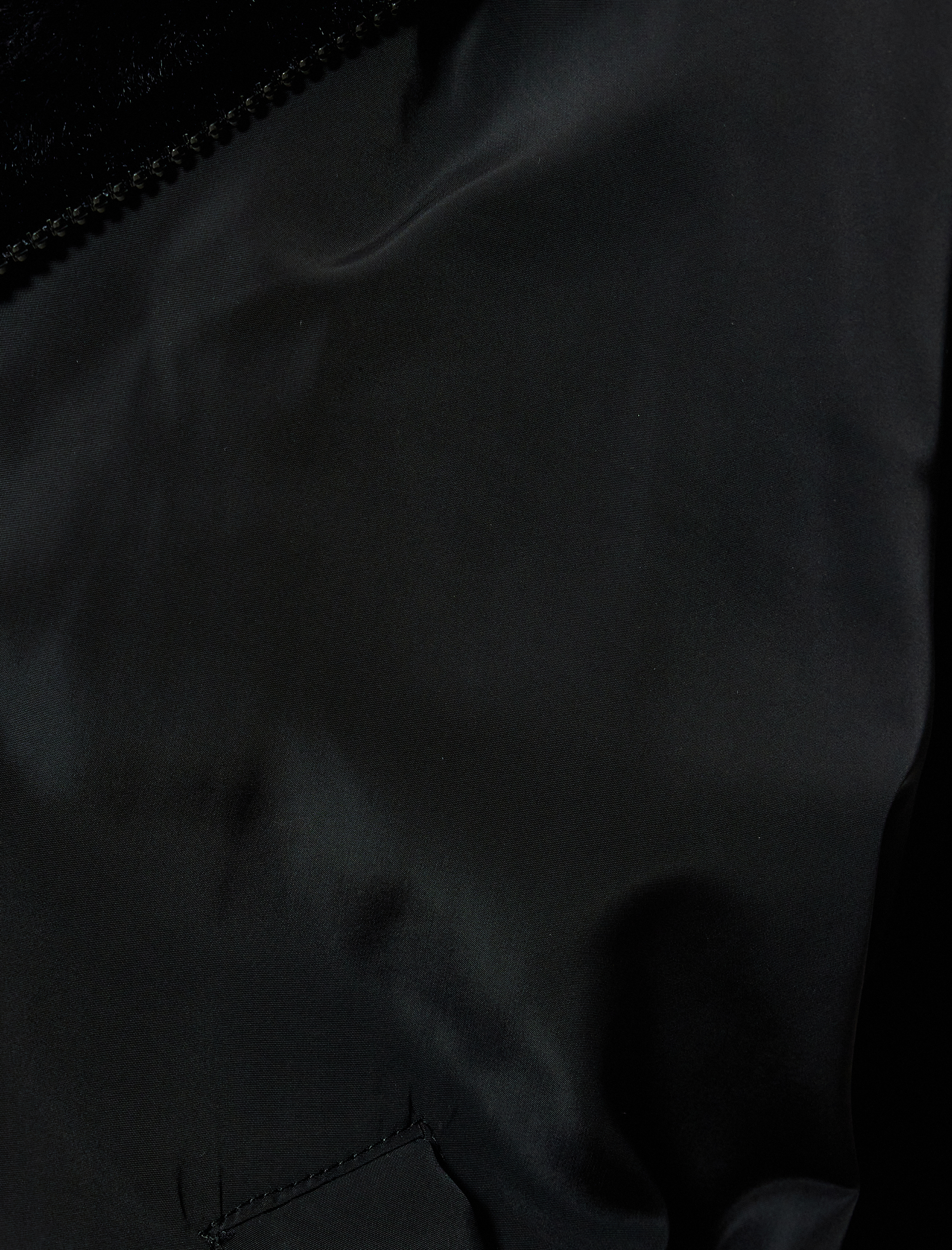   Fermuarlı Kapüşonlu İçi Suni Kürklü Oversize Bomber Şişme Mont