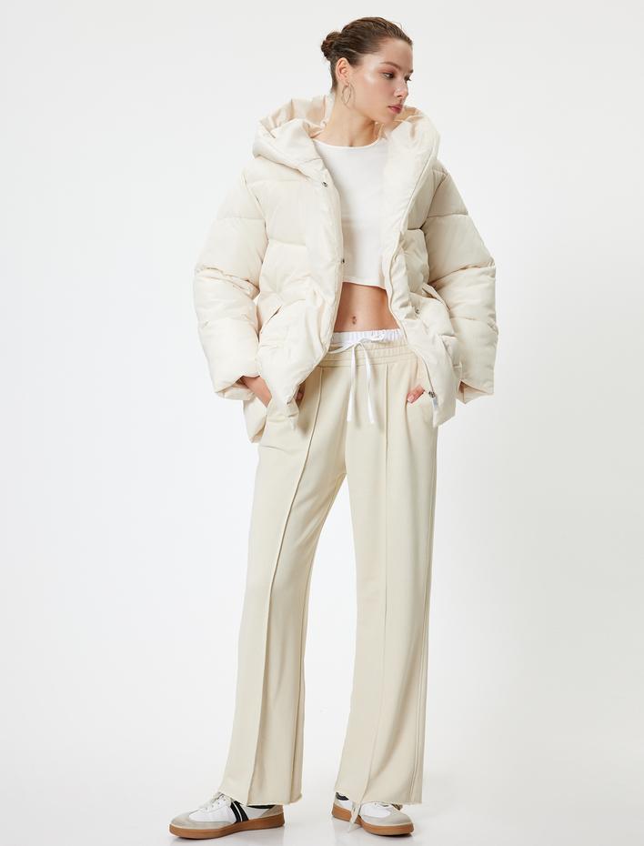  Uzun Şişme Mont Çıtçıt Düğmeli Kapüşonlu Cep Detaylı