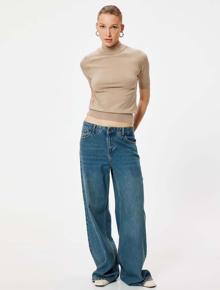  Dik Yaka Triko Kazak Kısa Kollu