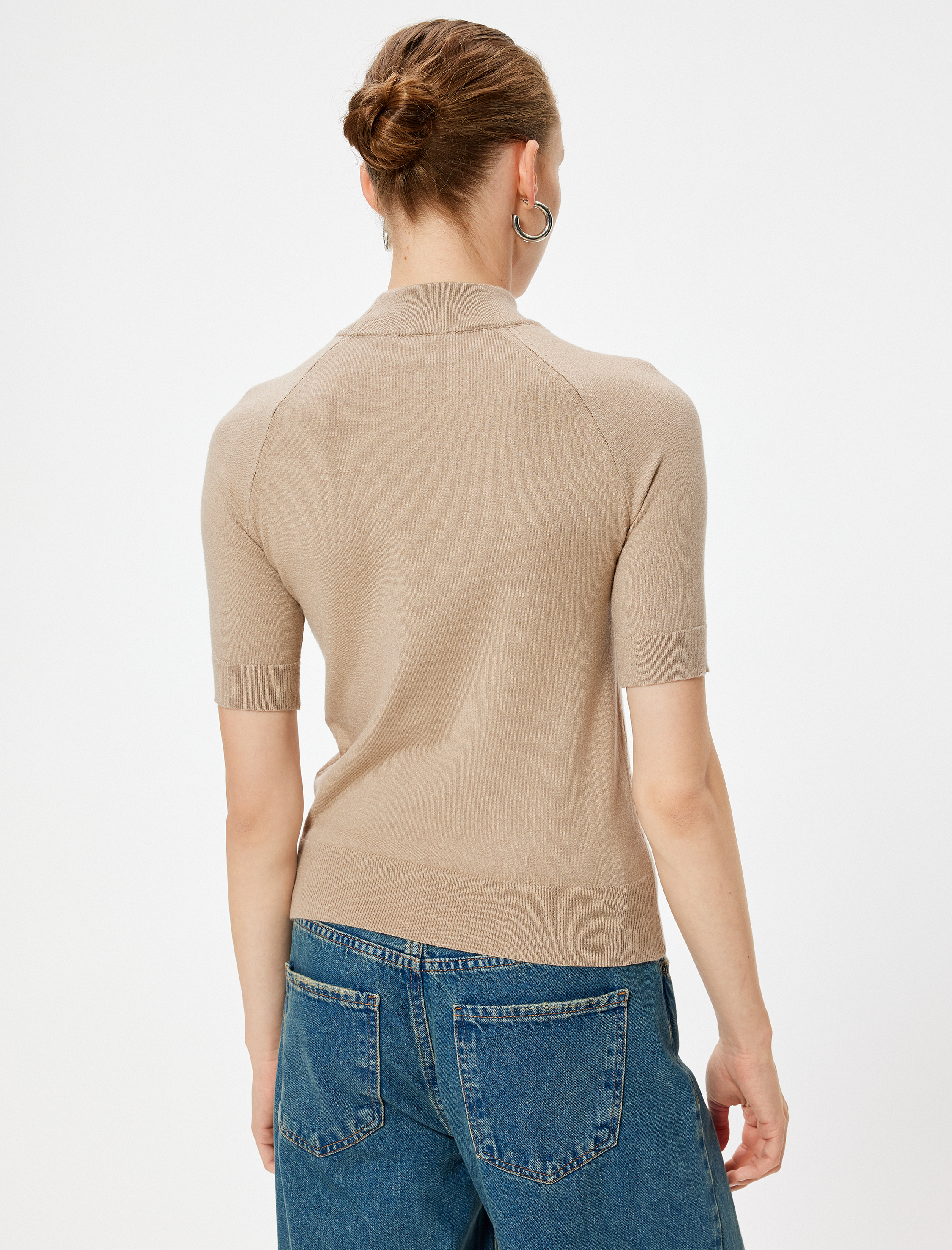   Dik Yaka Triko Kazak Kısa Kollu