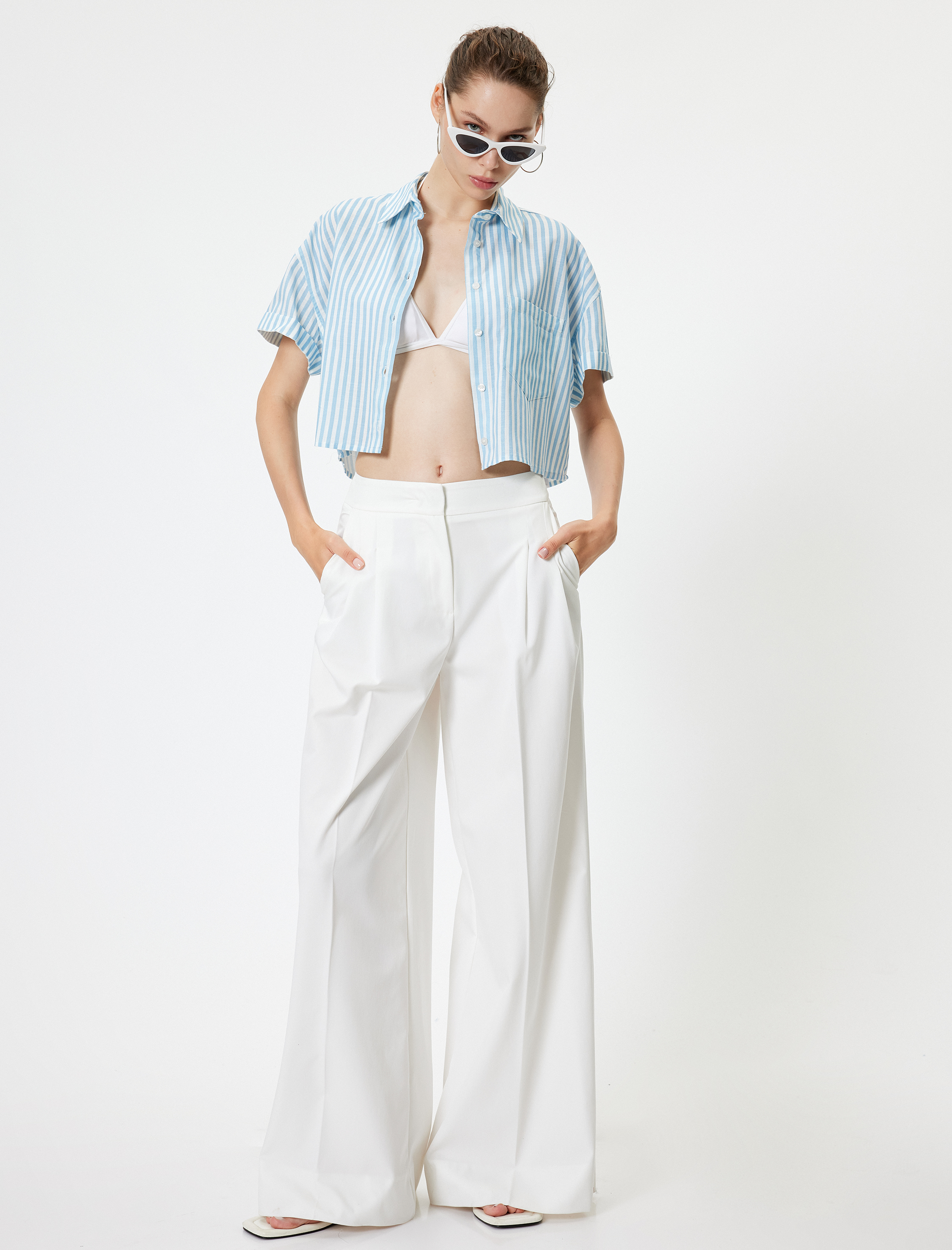   Crop Gömlek Cep Detaylı Kısa Kollu Düğmeli Klasik Yaka