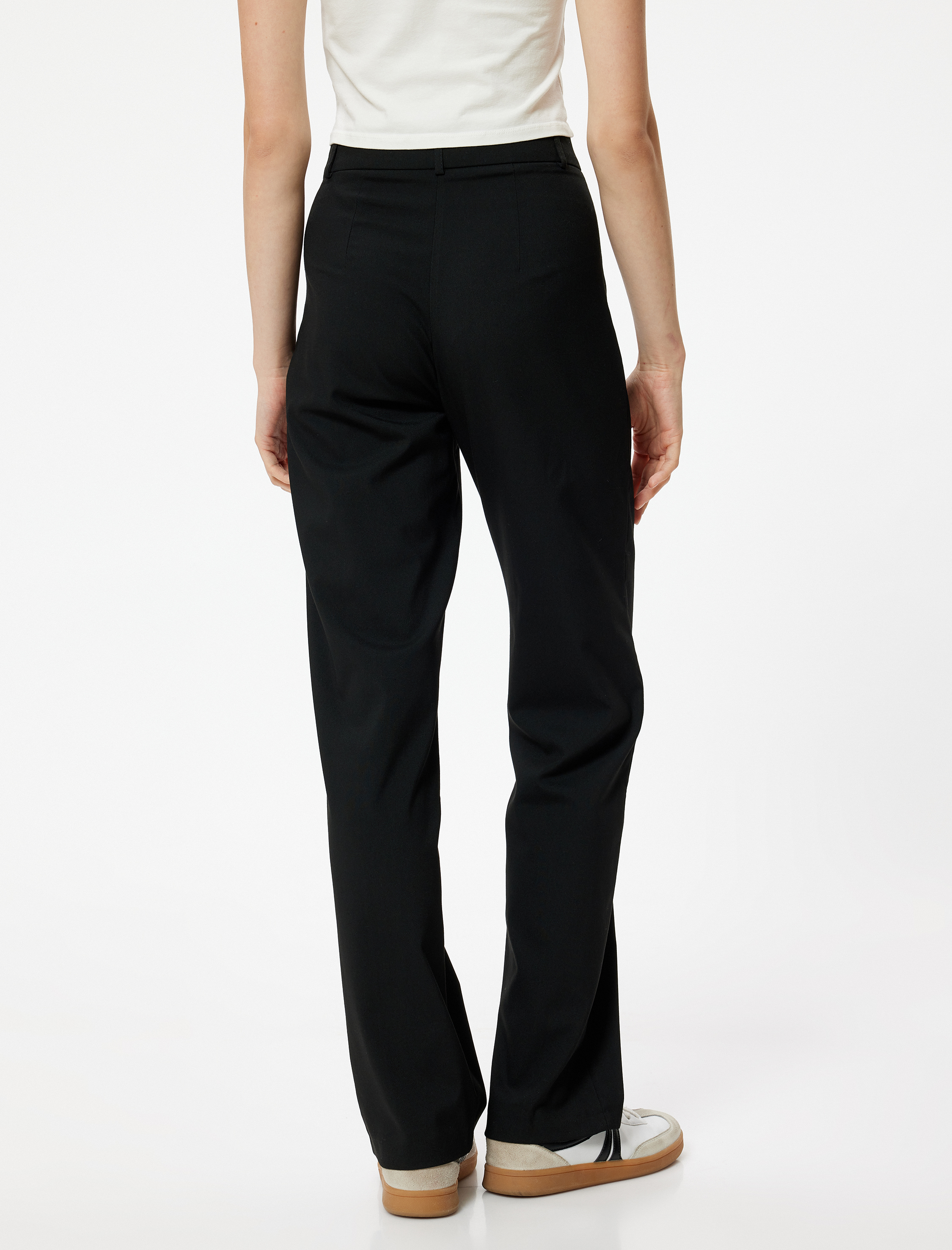   Standart Bel Nervür Detaylı Bol Düz Paça Pantolon