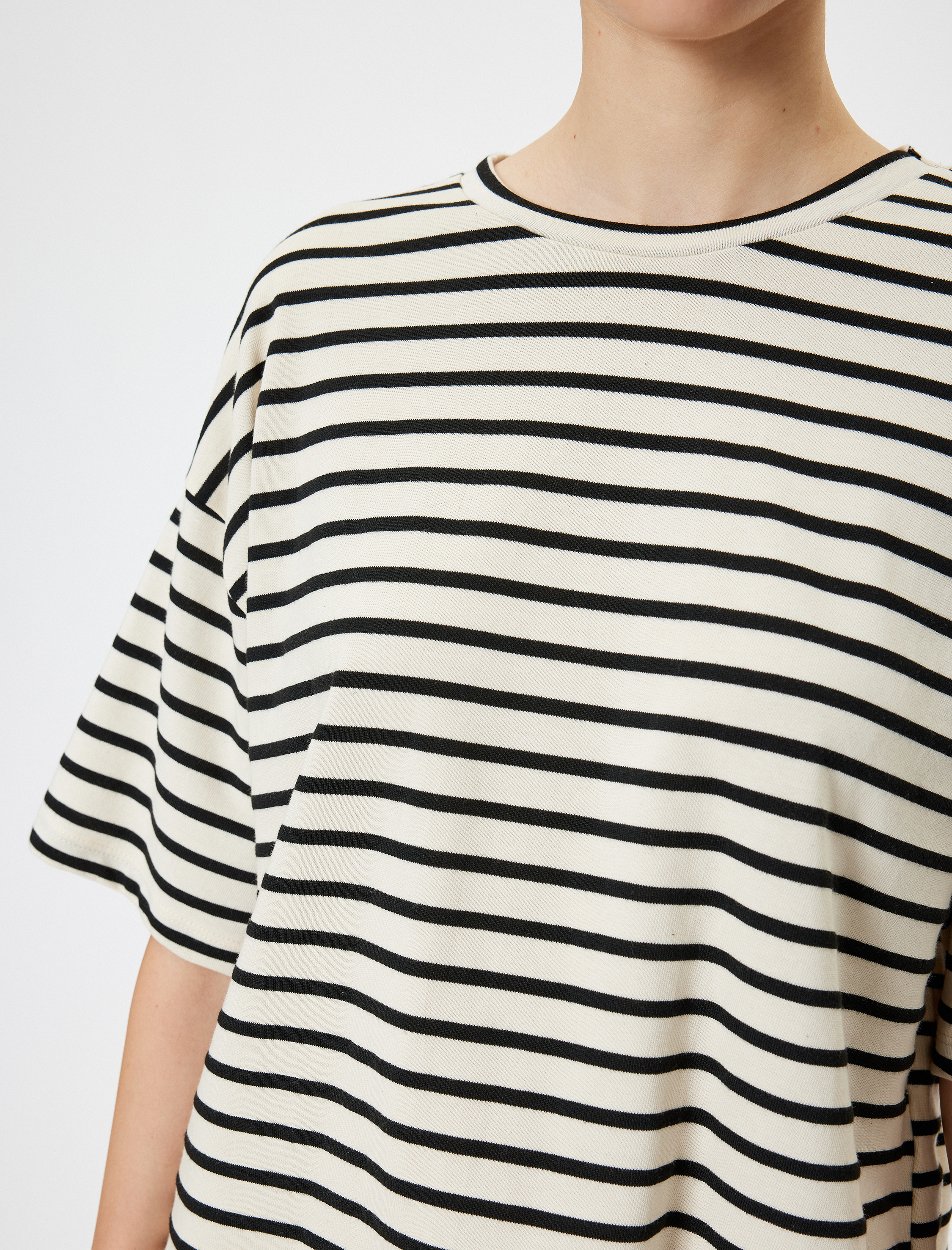   Basic Tişört Kısa Kollu Bisiklet Yaka Viskon Karışımlı