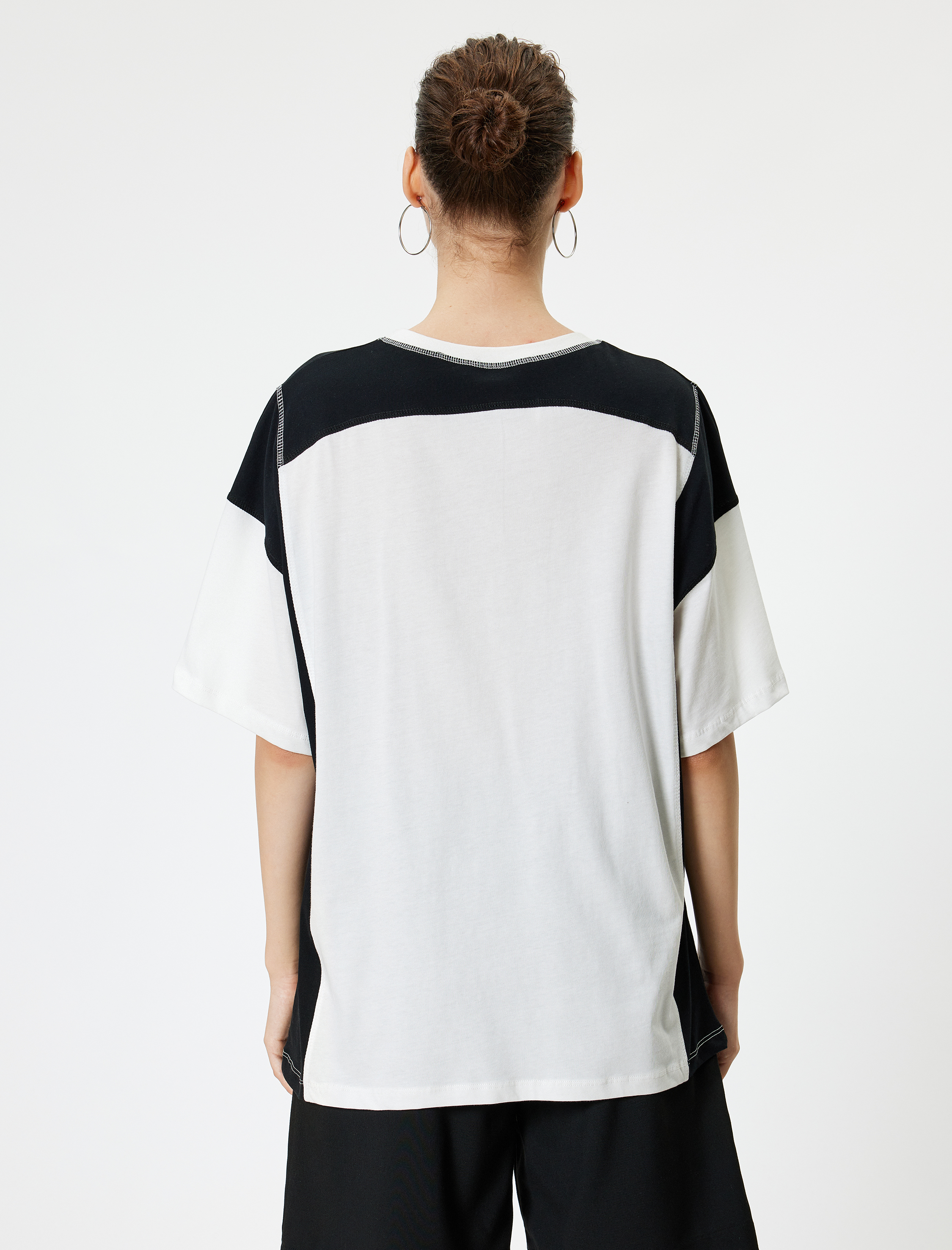   Oversize Tişört Slogan Baskılı Renk Bloklu Bisiklet Yaka Kısa Kollu