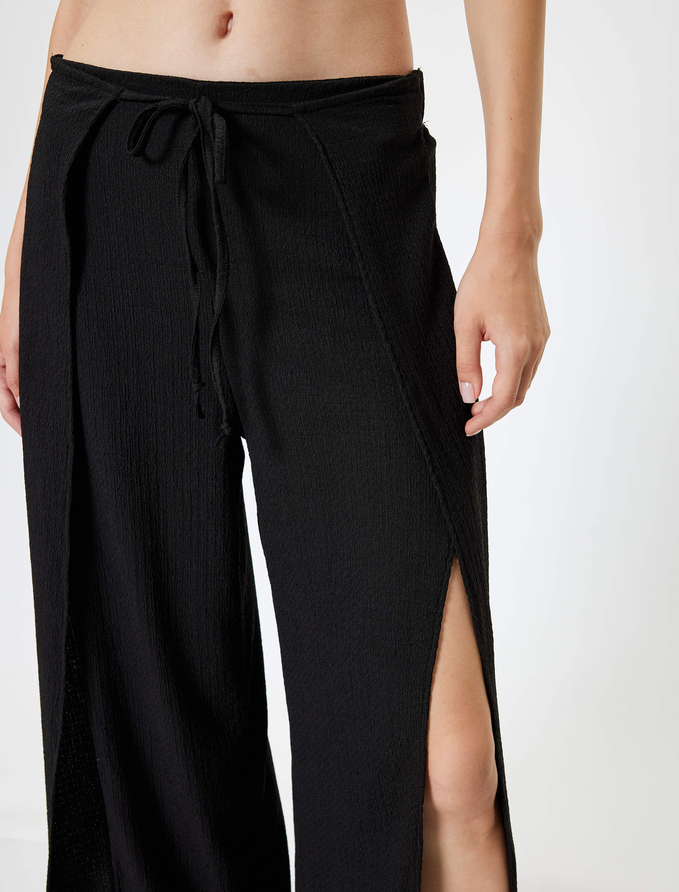   Oversize Pantolon Kruvaze Bağlama Detaylı Yırtmaçlı Bürümcük