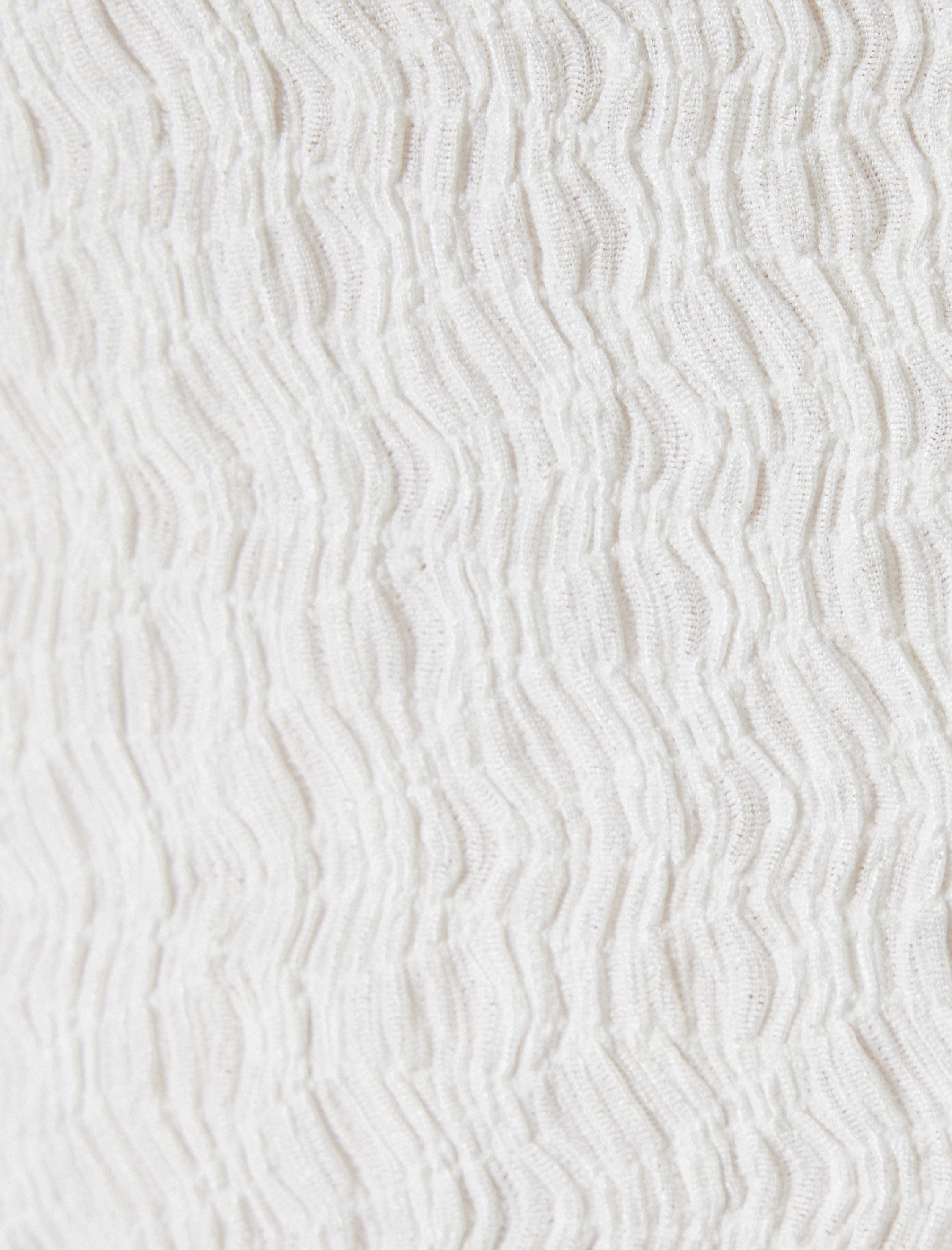   Uzun Kollu Dokulu Düğmeli Gömlek Yaka Tişört Bürümcük