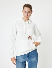 Oversize Kapüşonlu Sweatshirt Cep Detaylı Kedi Nakışlı