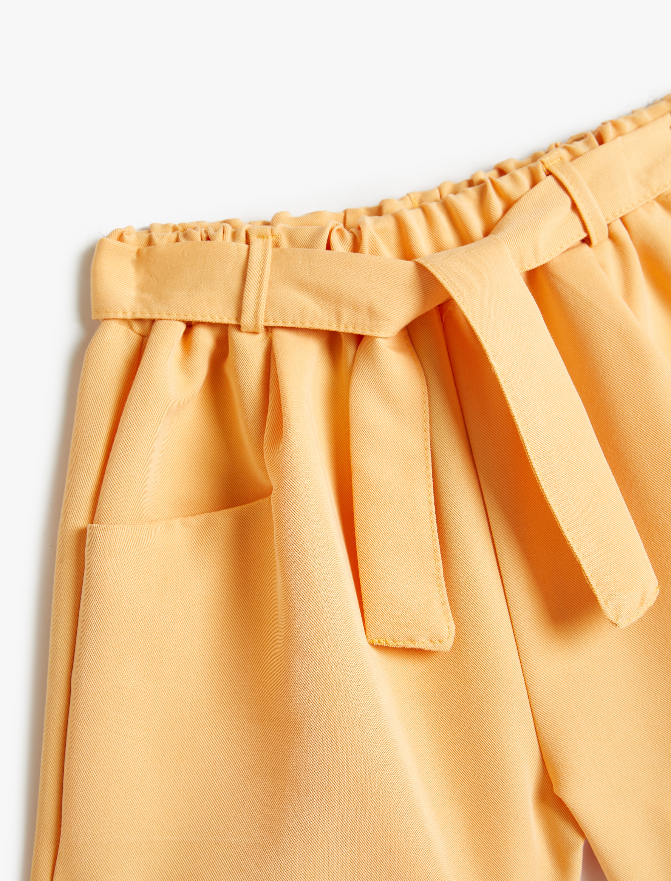  Kız Çocuk Şort Kemer Detaylı Cepli Beli Lastikli