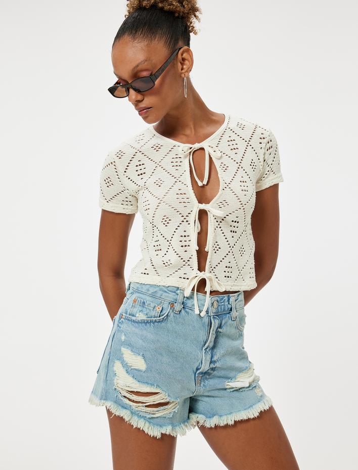  Mini Kot Şort Yıpratılmış Püsküllü Paça Düğmeli