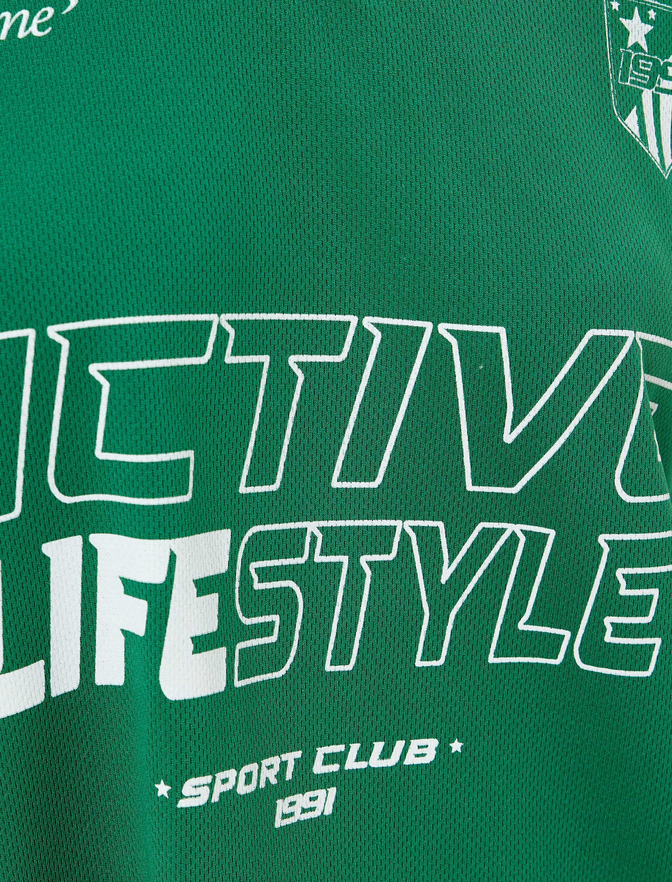   V Yaka Tişört Oversize Kolej Baskılı Kısa Kollu Biyeli