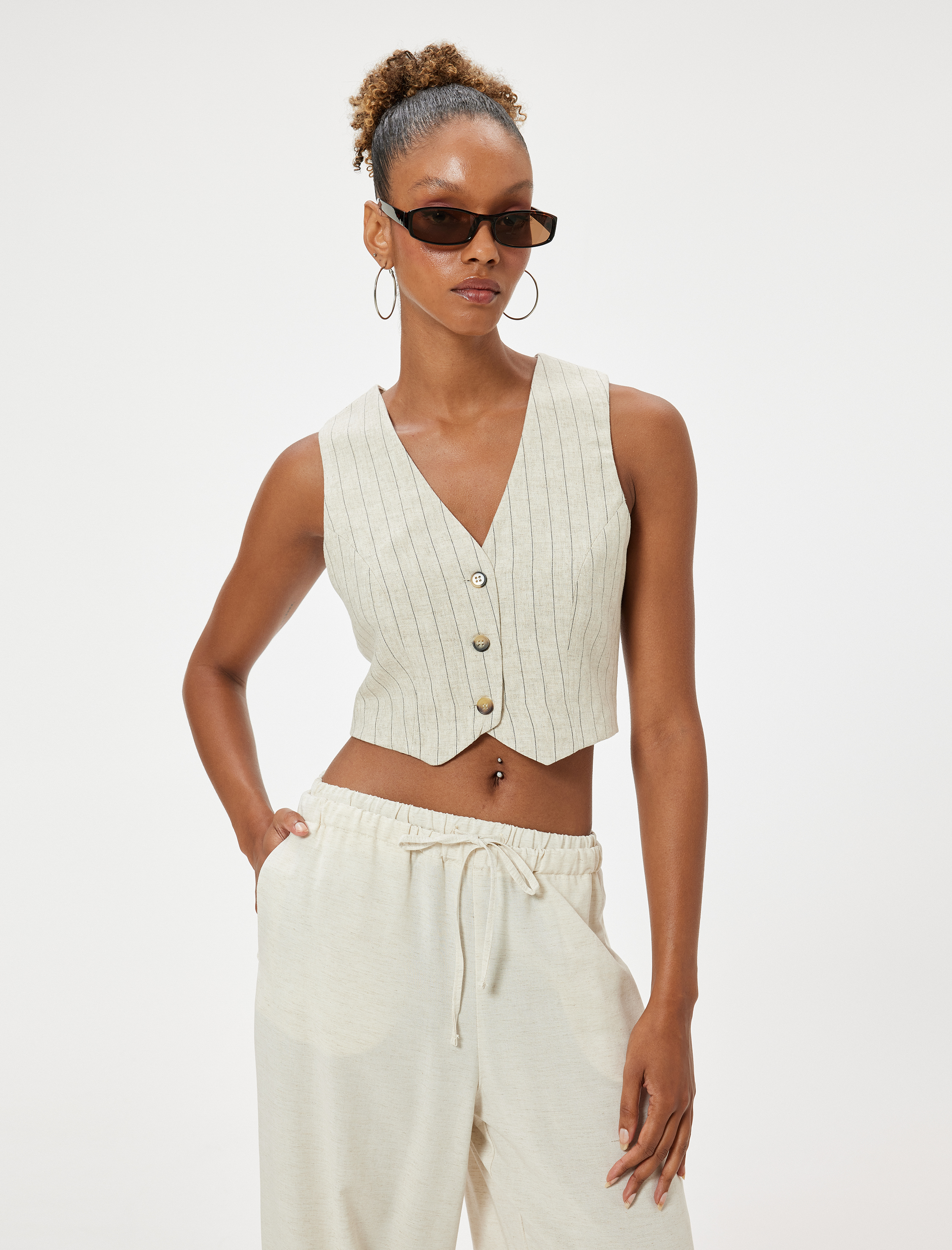   Crop Yelek Keten Karışımlı Kolsuz V Yaka Düğmeli Slim Fit