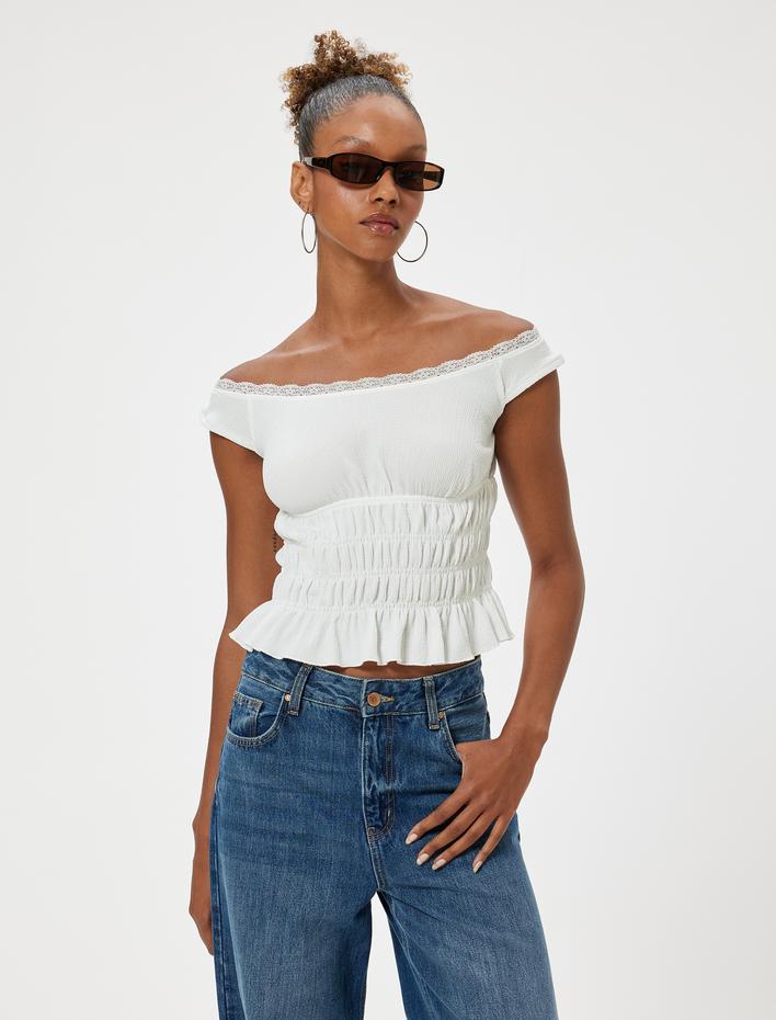  Madonna Yaka Omzu Açık Bluz Bürümcük Dantel Detaylı Kısa Kollu Beli Büzgülü
