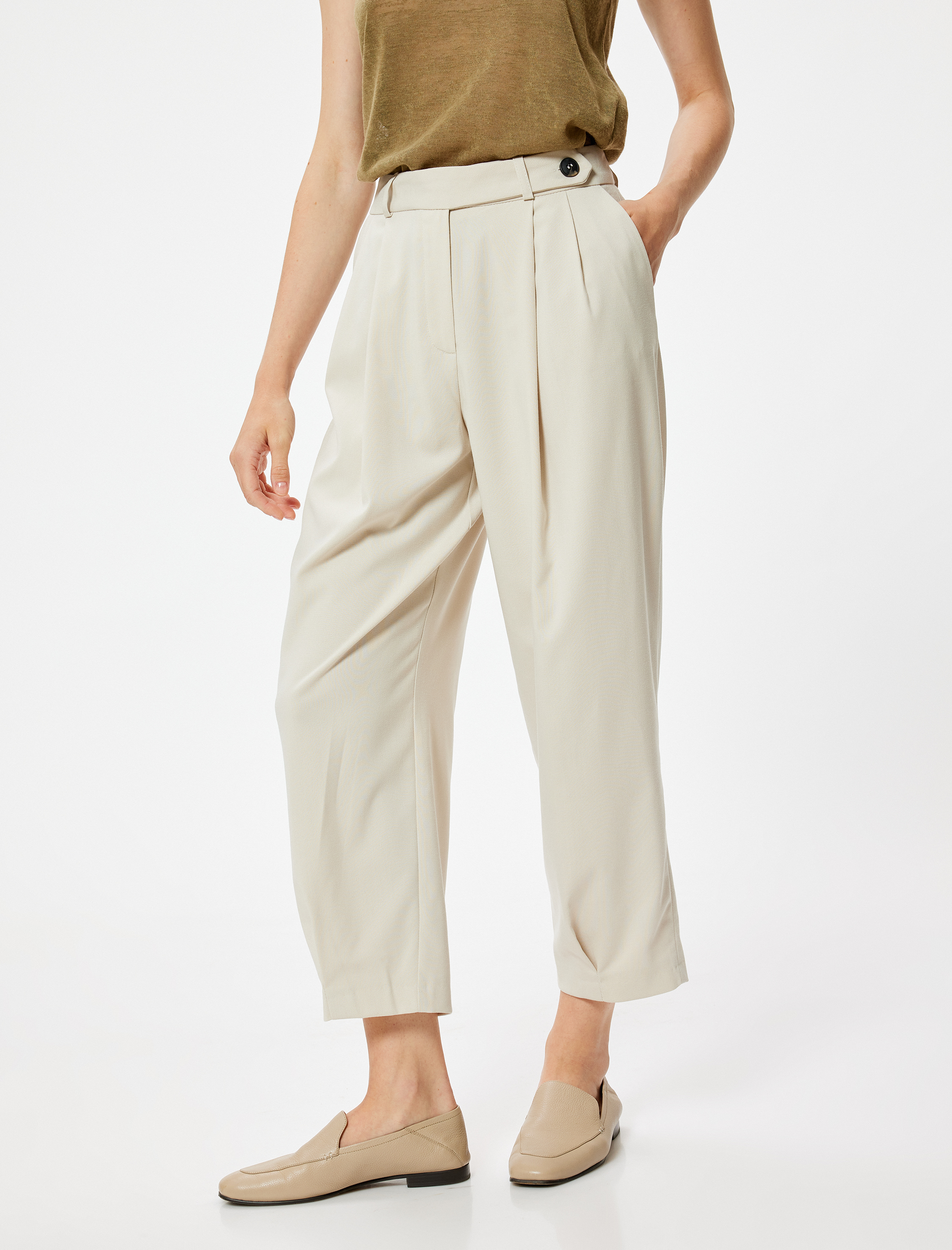   Cigarette Pantolon Kısa Paça Pile Detaylı Cepli