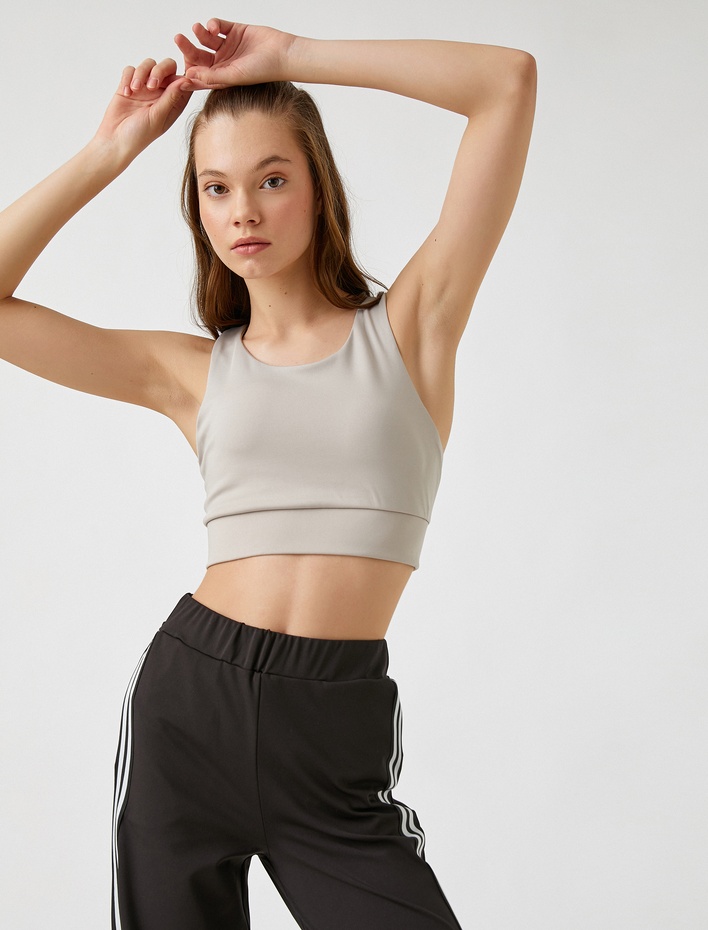  Yoga Sporcu Sütyeni