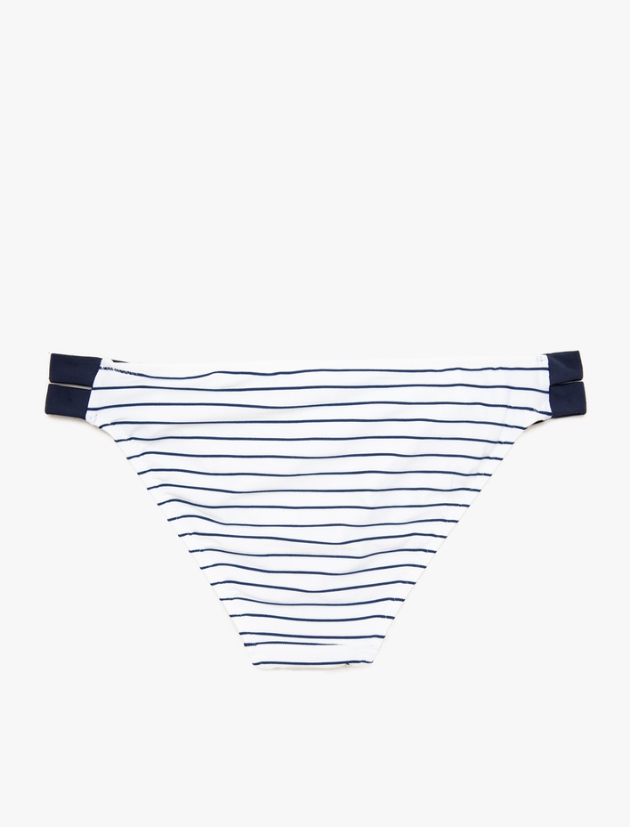  Çizgili Bikini Altı