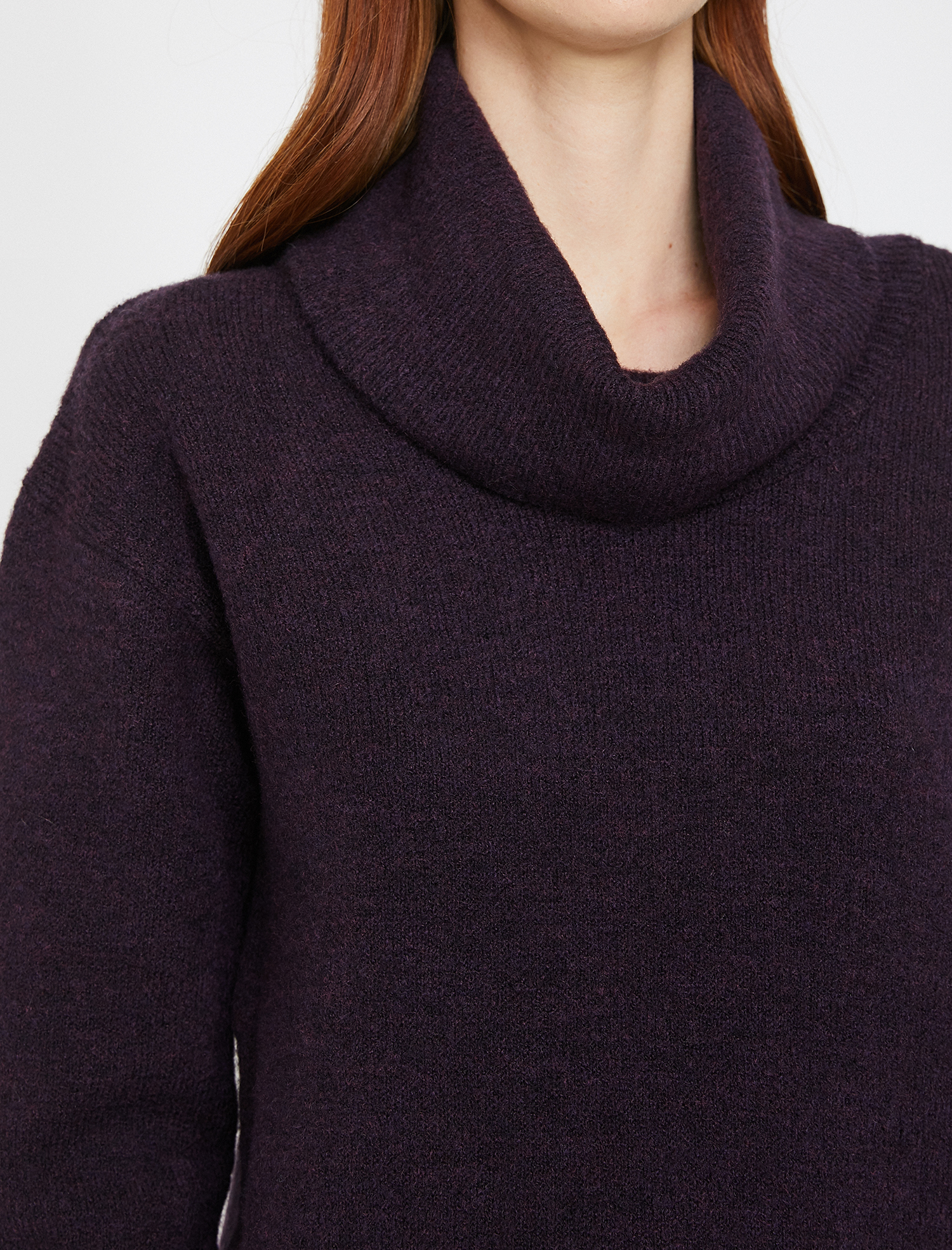   Boğazlı Yaka Triko Kazak