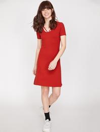 Yaka Detaylı Elbise