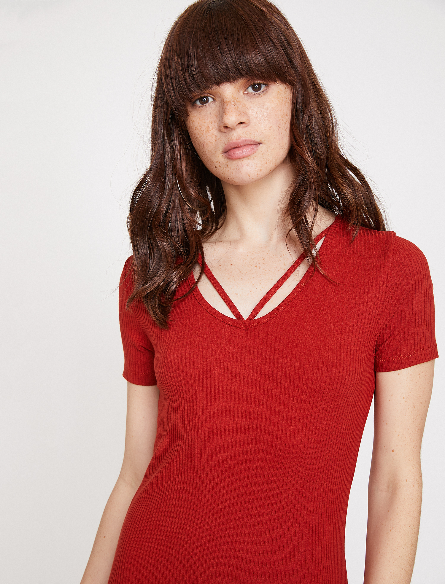   Yaka Detaylı Elbise