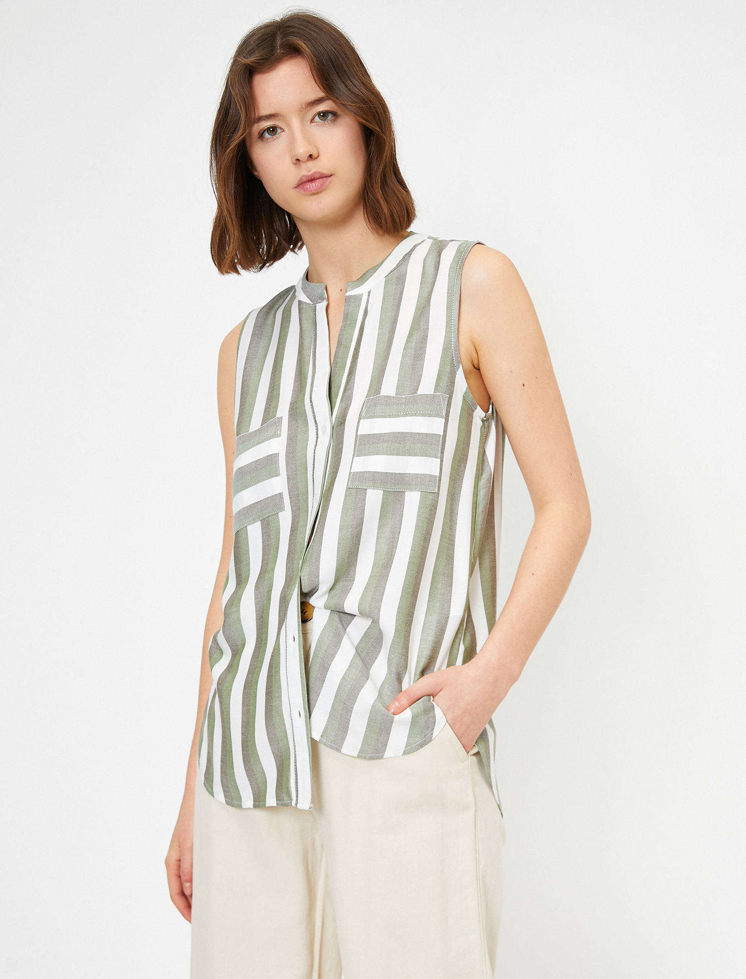   Çizgili Kolsuz Gömlek