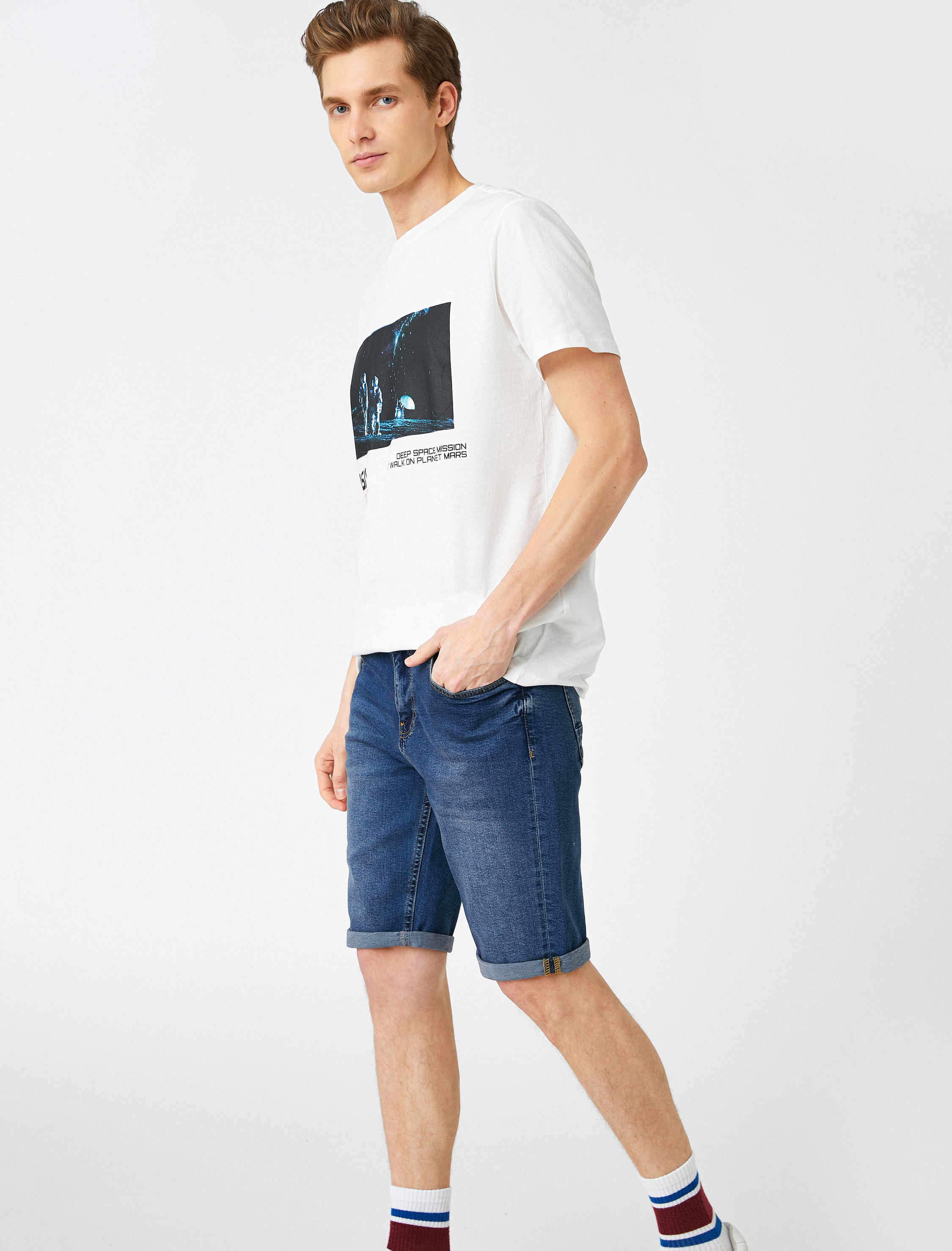   Paçası Katlı Kot Şort