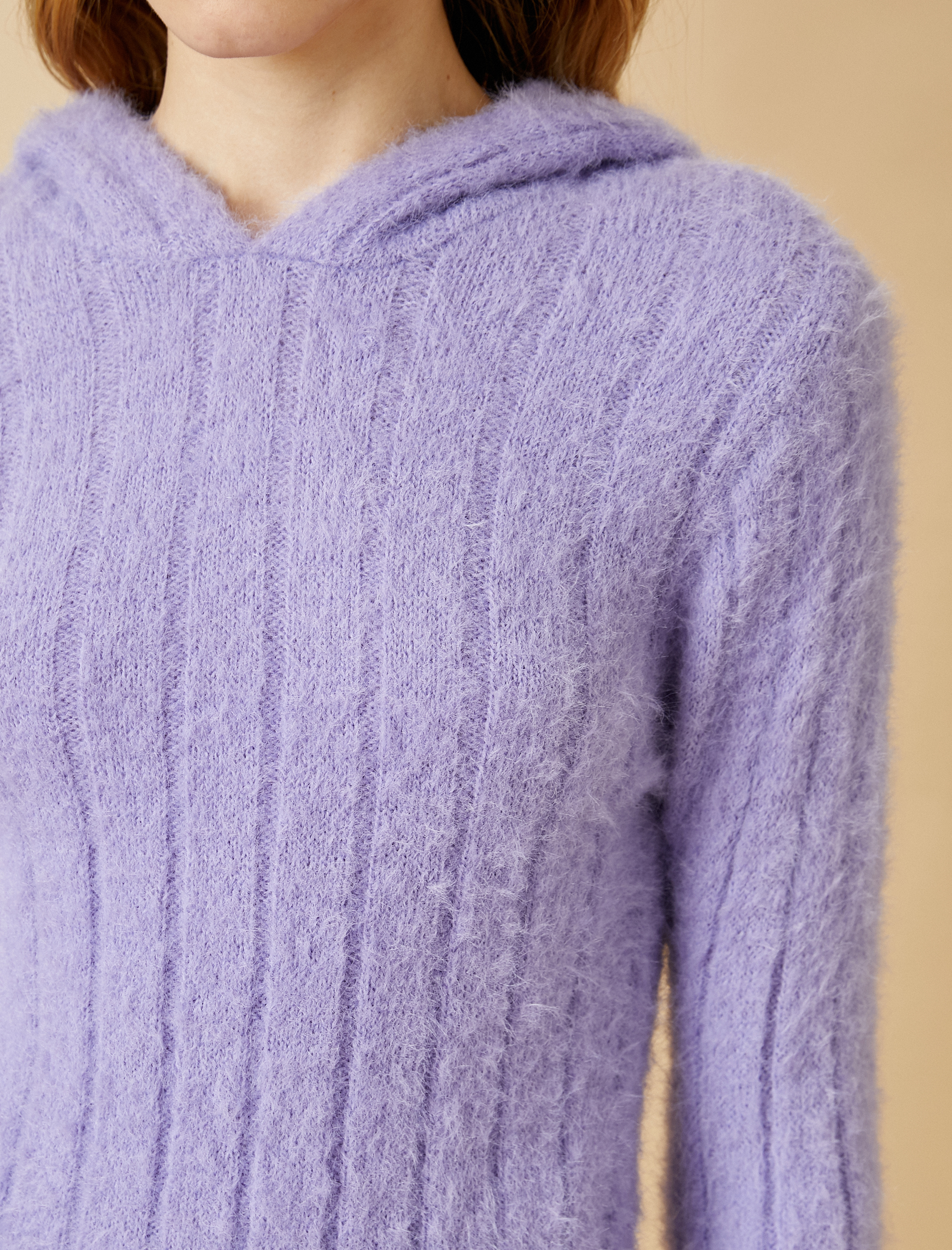   Kapüşonlu Ribanalı Tüylü Triko Kazak