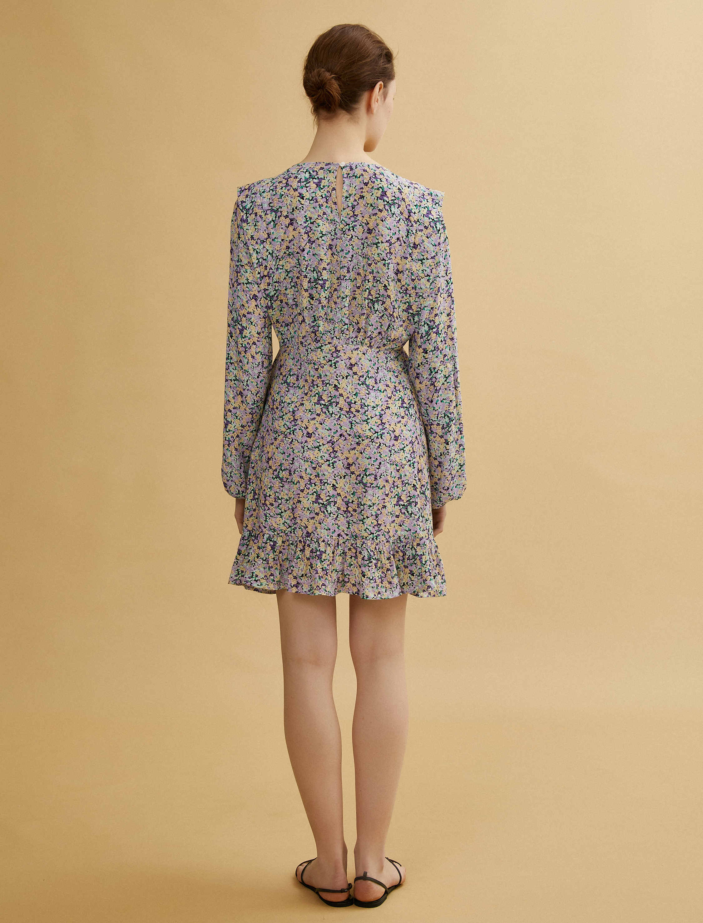 Çiçekli Elbise Fırfırlı Uzun Kollu Bisiklet Yaka