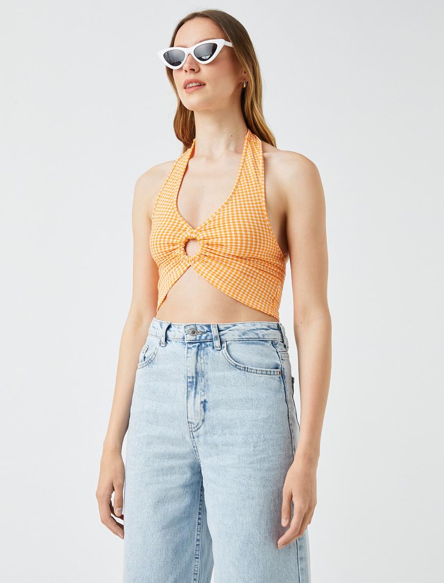   Crop Atlet Halter Yaka Pencere Detaylı