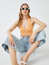 Crop Atlet Halter Yaka Pencere Detaylı