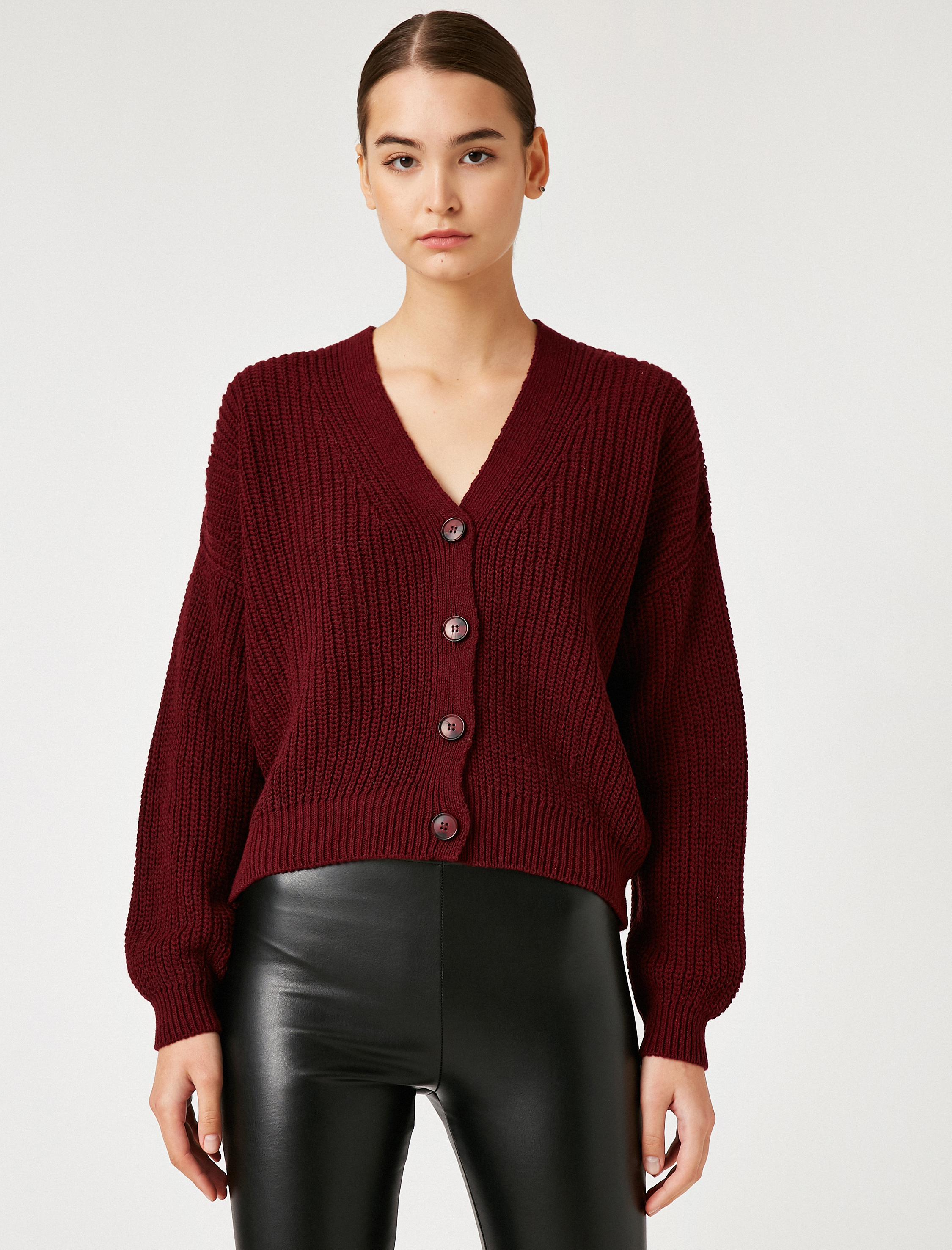   V Yaka Crop Triko Hırka