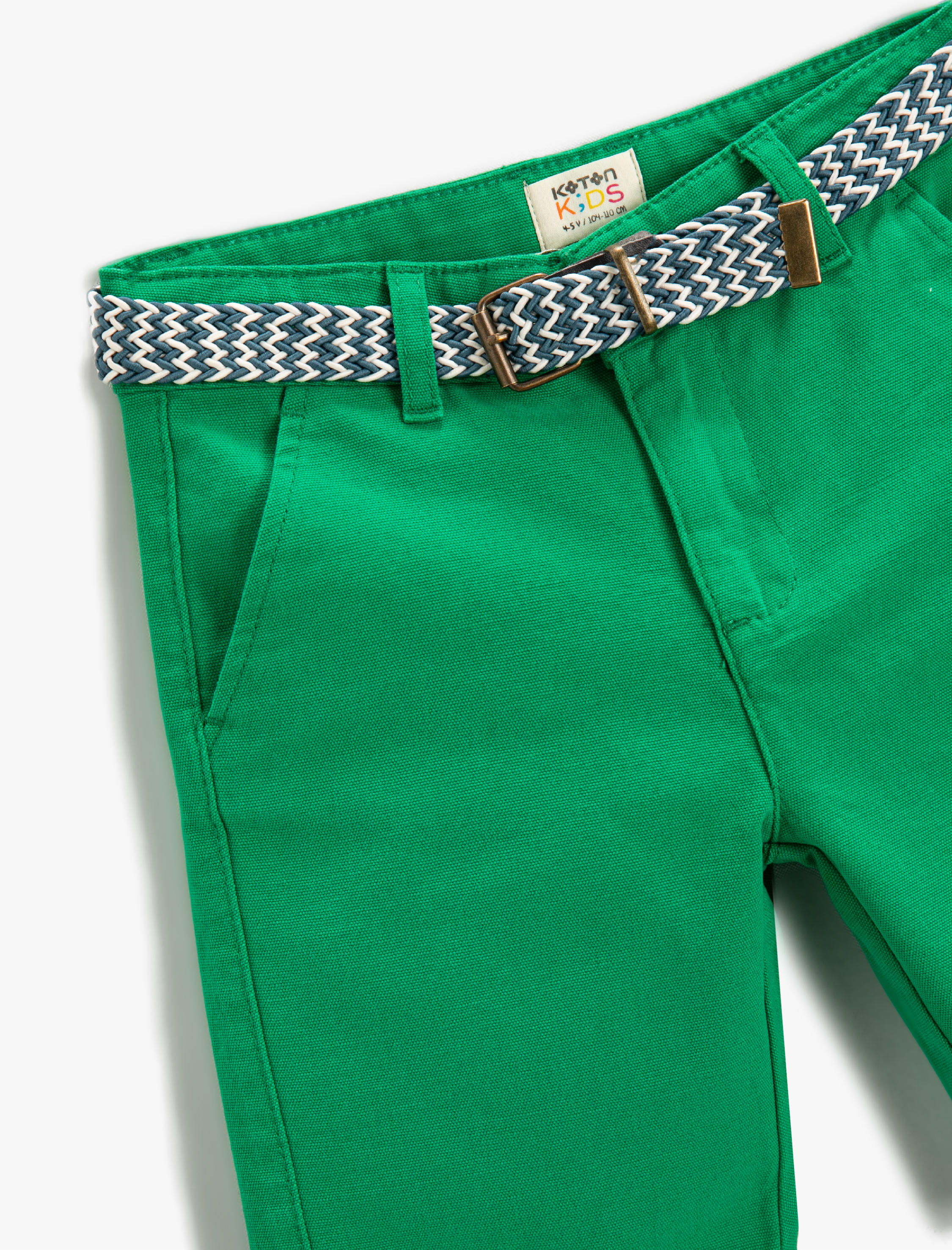  Erkek Çocuk Şort Kemerli Cepli Diz Üstü Pamuklu