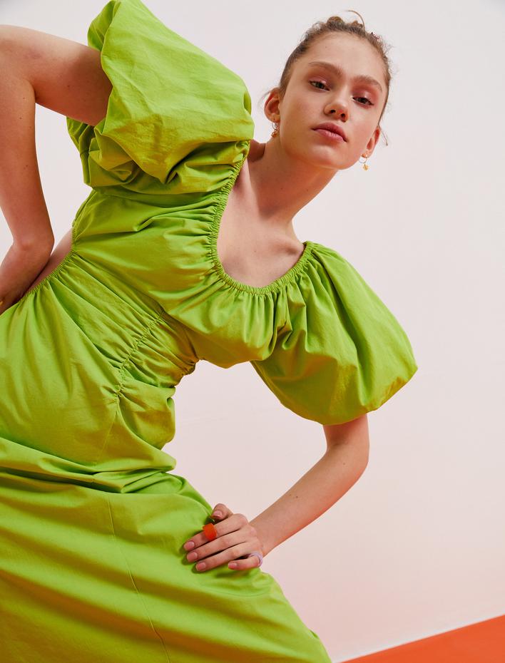  Balon Kol Pencere Detaylı Midi Elbise