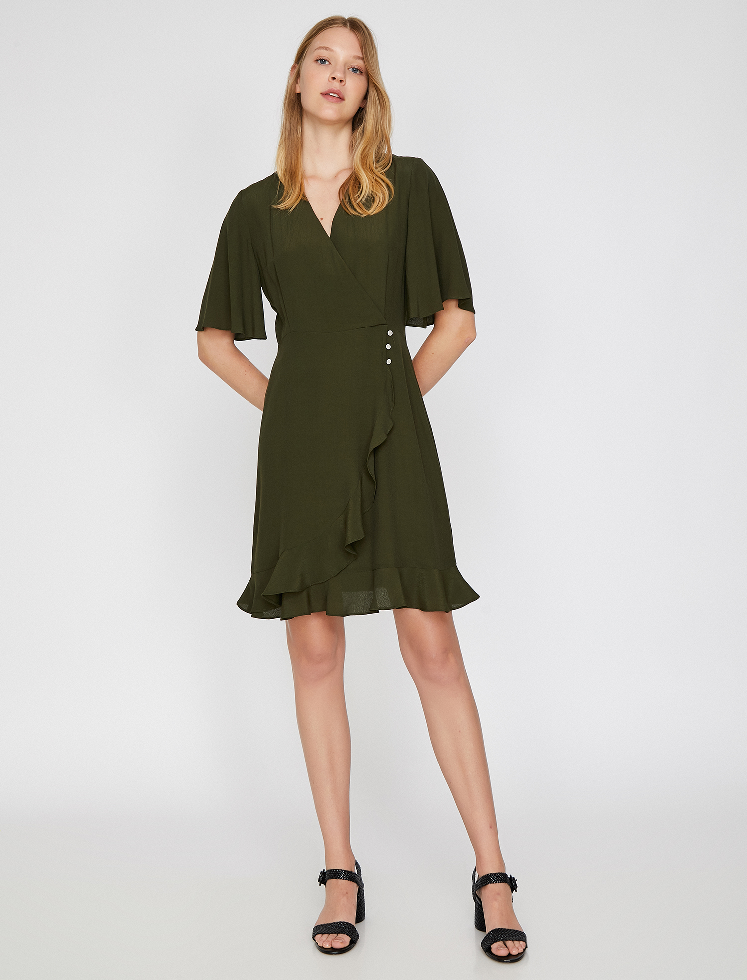   Fırfır Detaylı Elbise