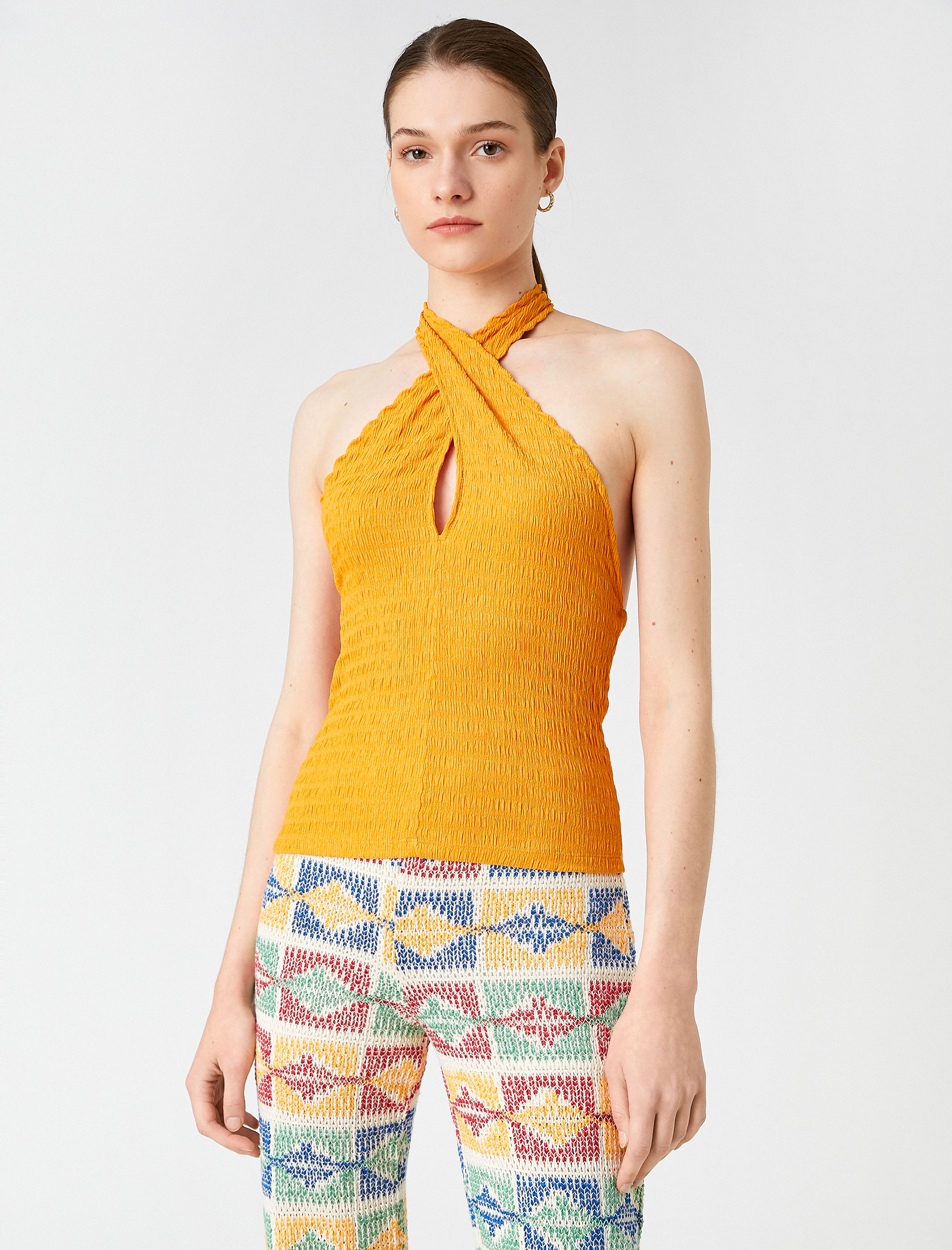   Çapraz Askılı Atlet Pencere Detaylı