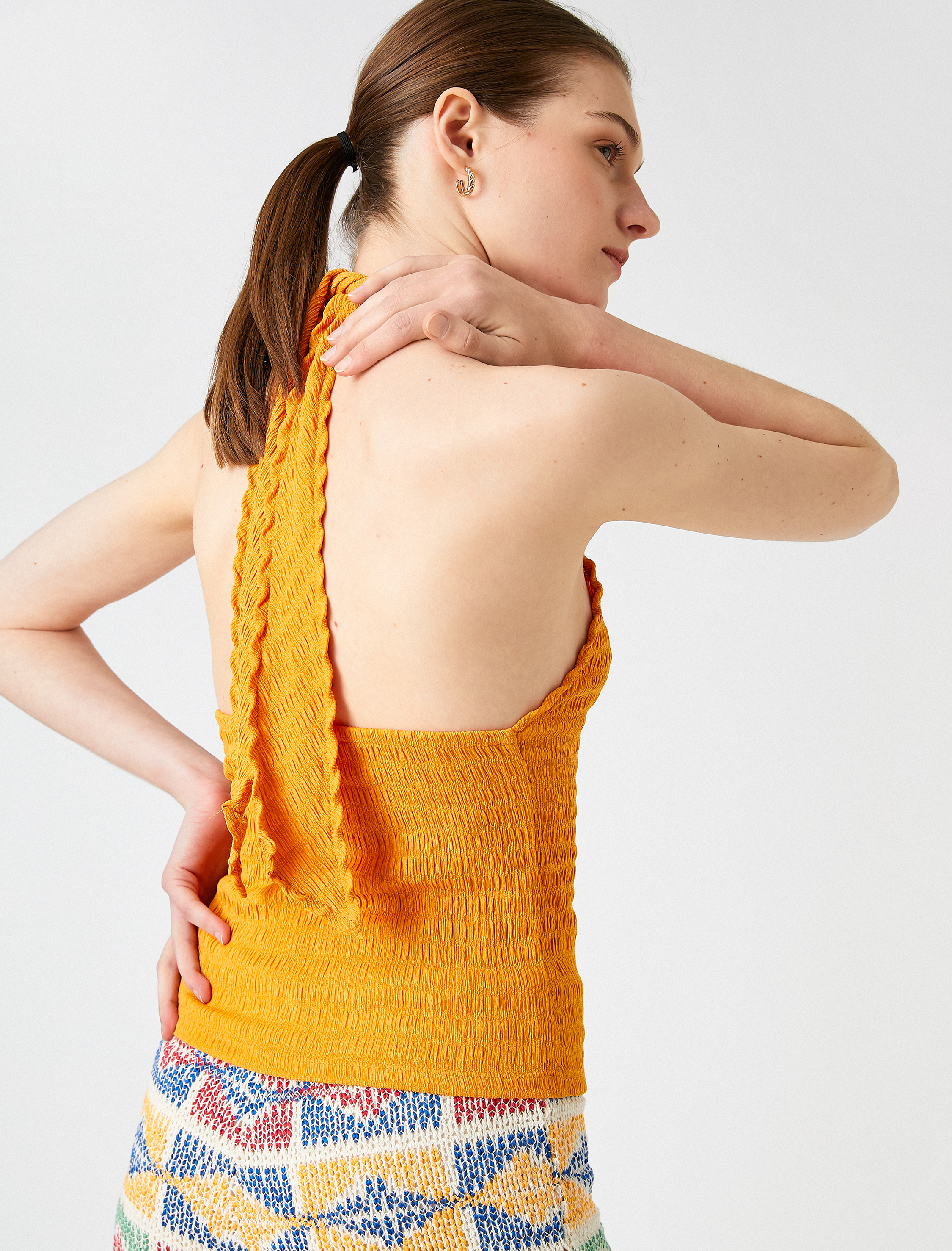   Çapraz Askılı Atlet Pencere Detaylı