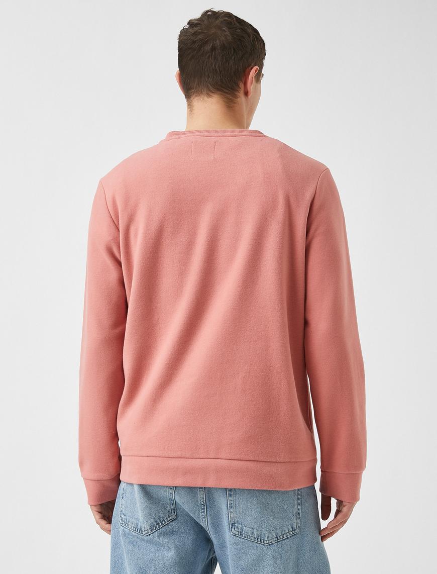   Basic Sweatshirt