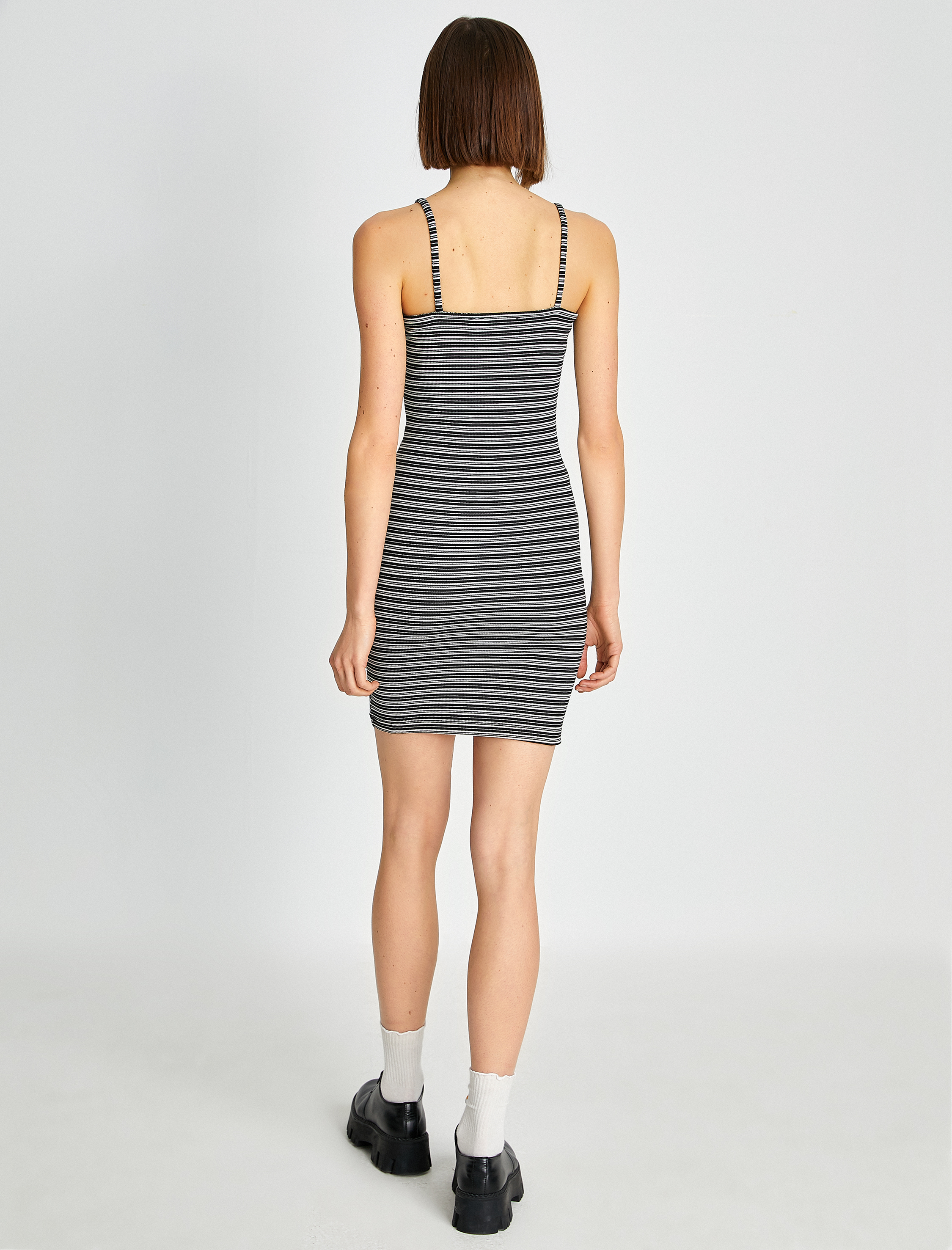 İnce Askılı Mini Elbise