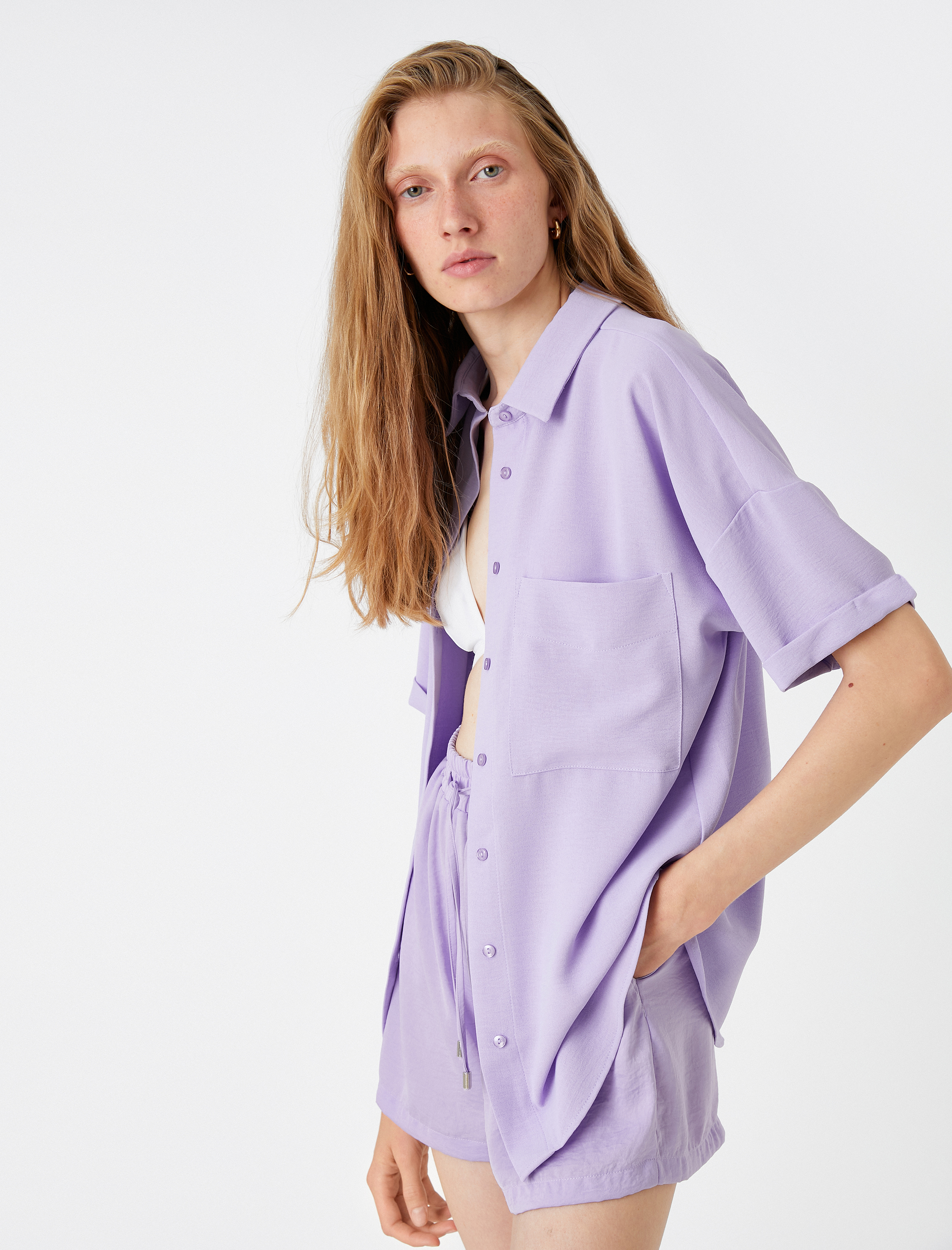   Oversize Gömlek Kısa Kollu Cepli Saten Görünümlü