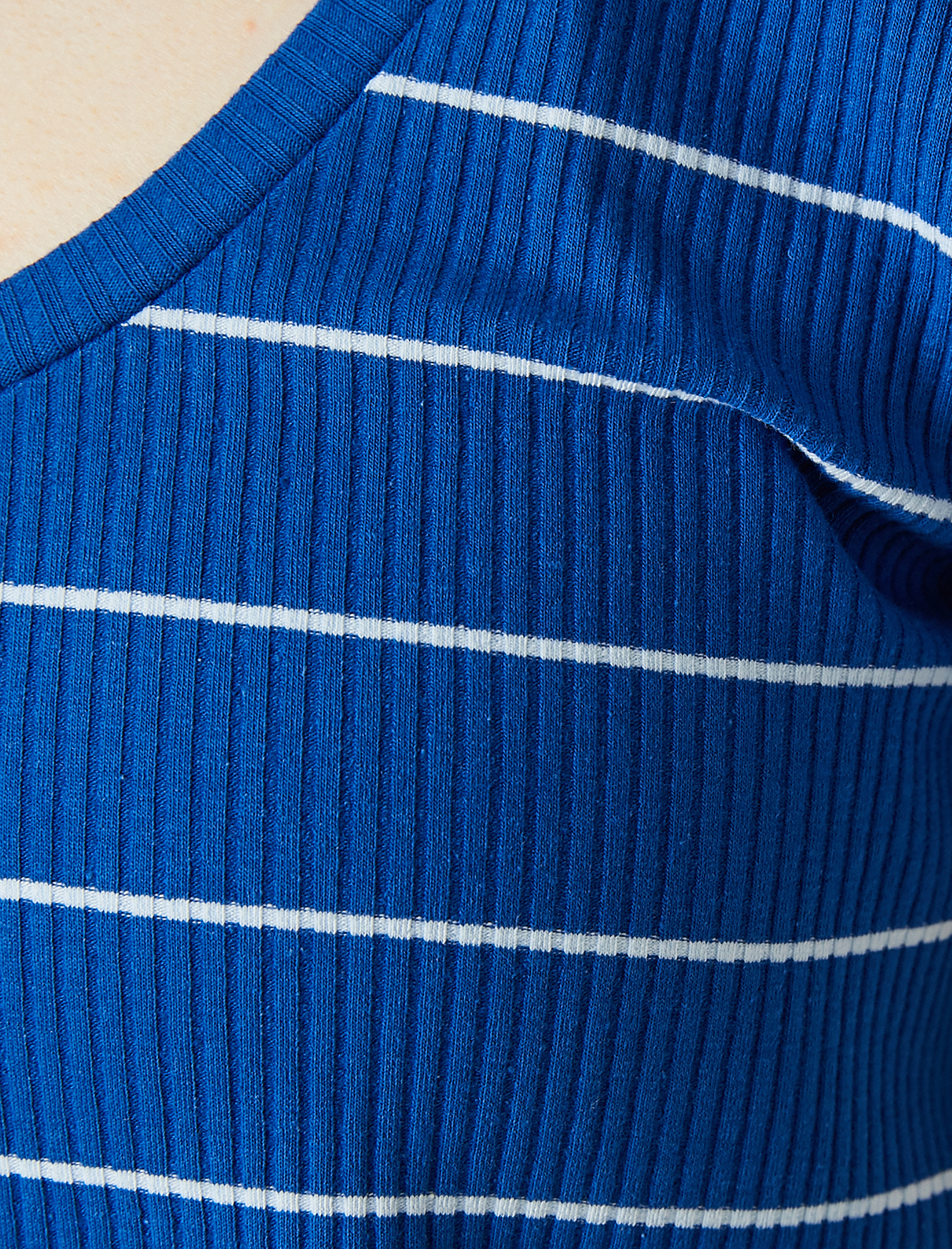   Kısa Kollu Tişört