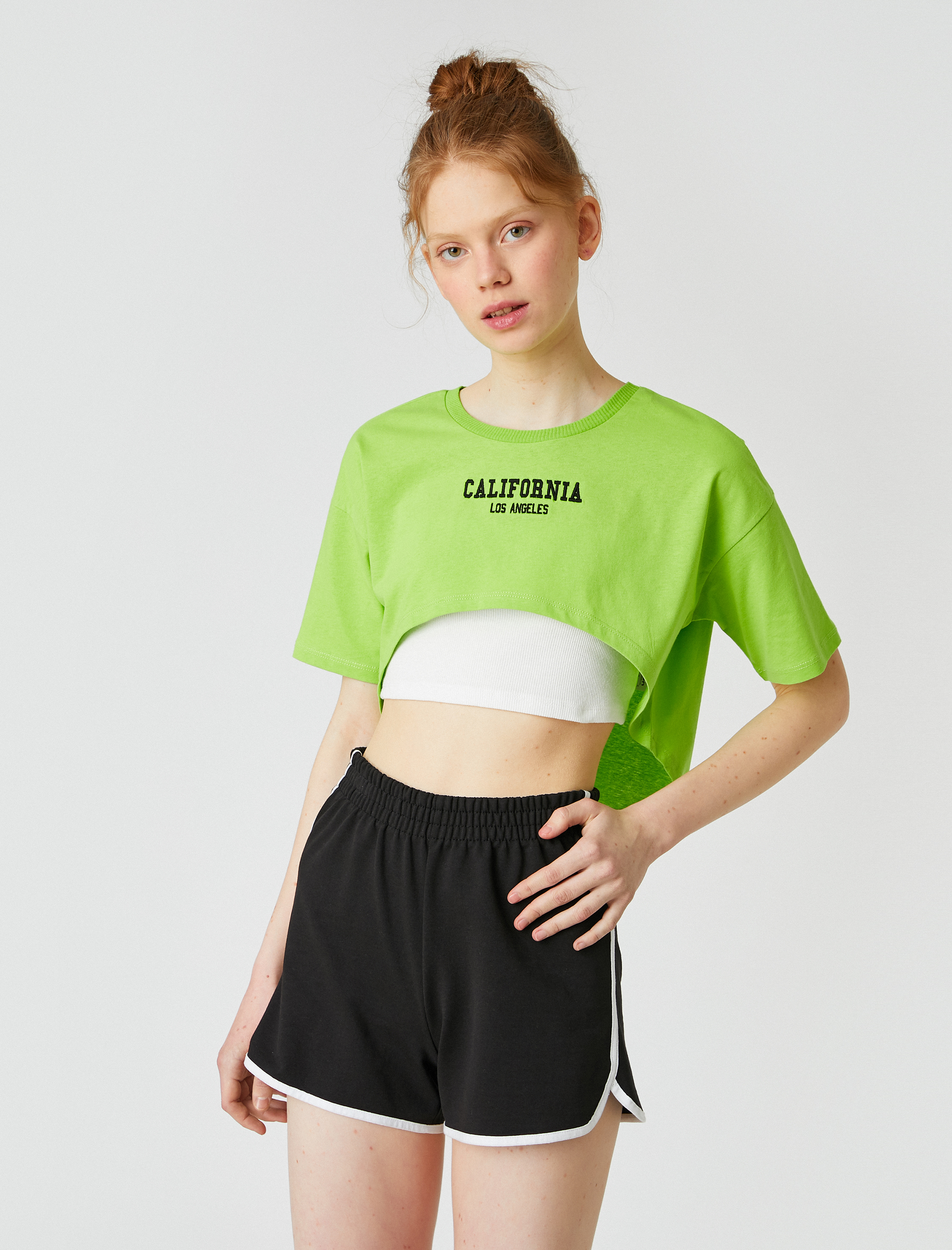   Kısa Kollu Baskılı Tişört