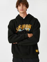 Aquaman Kapşonlu Oversize Sweatshirt Şardonlu Lisanslı Baskılı