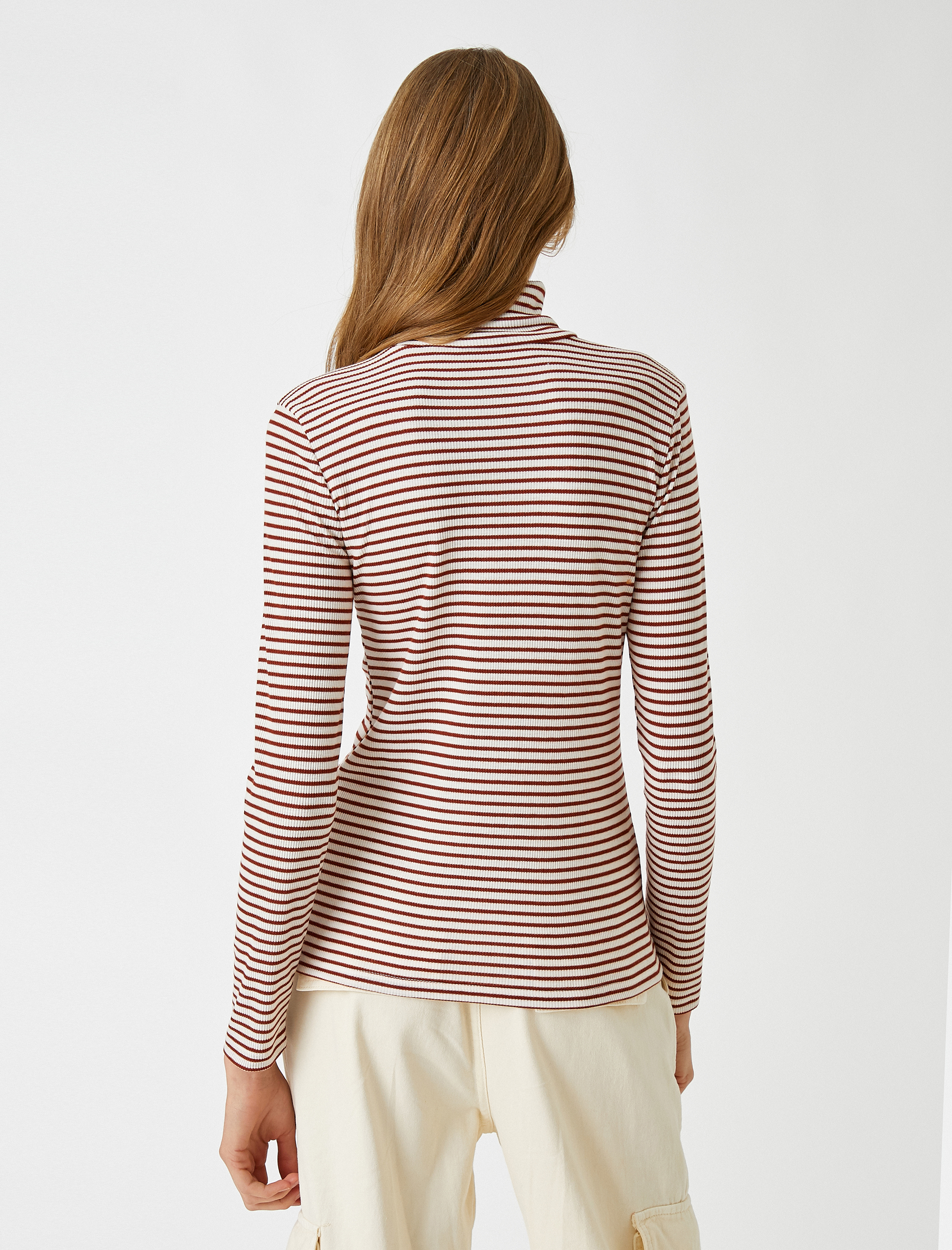   Boğazlı Tişört Uzun Kollu