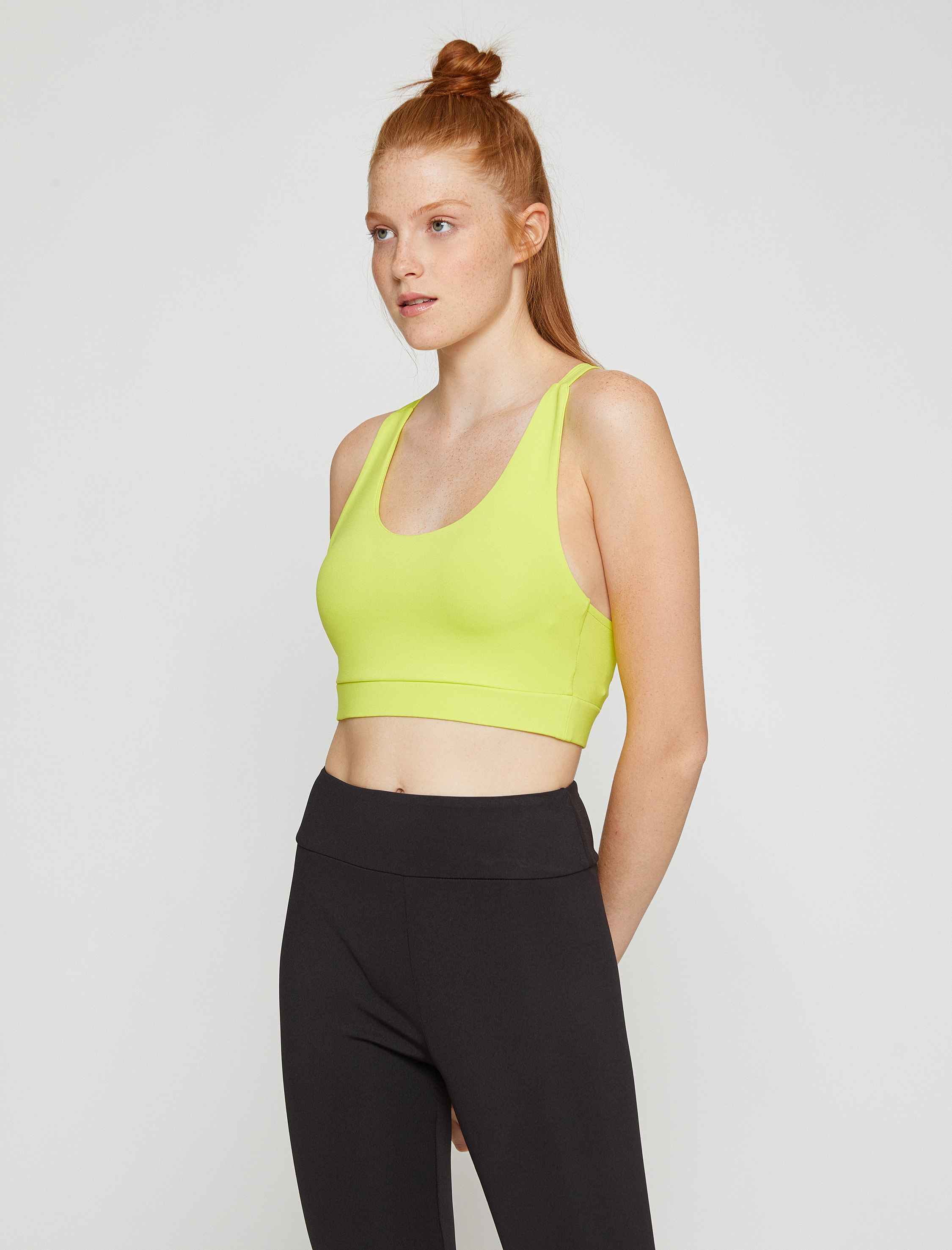   Halter Yaka Sporcu Sütyeni