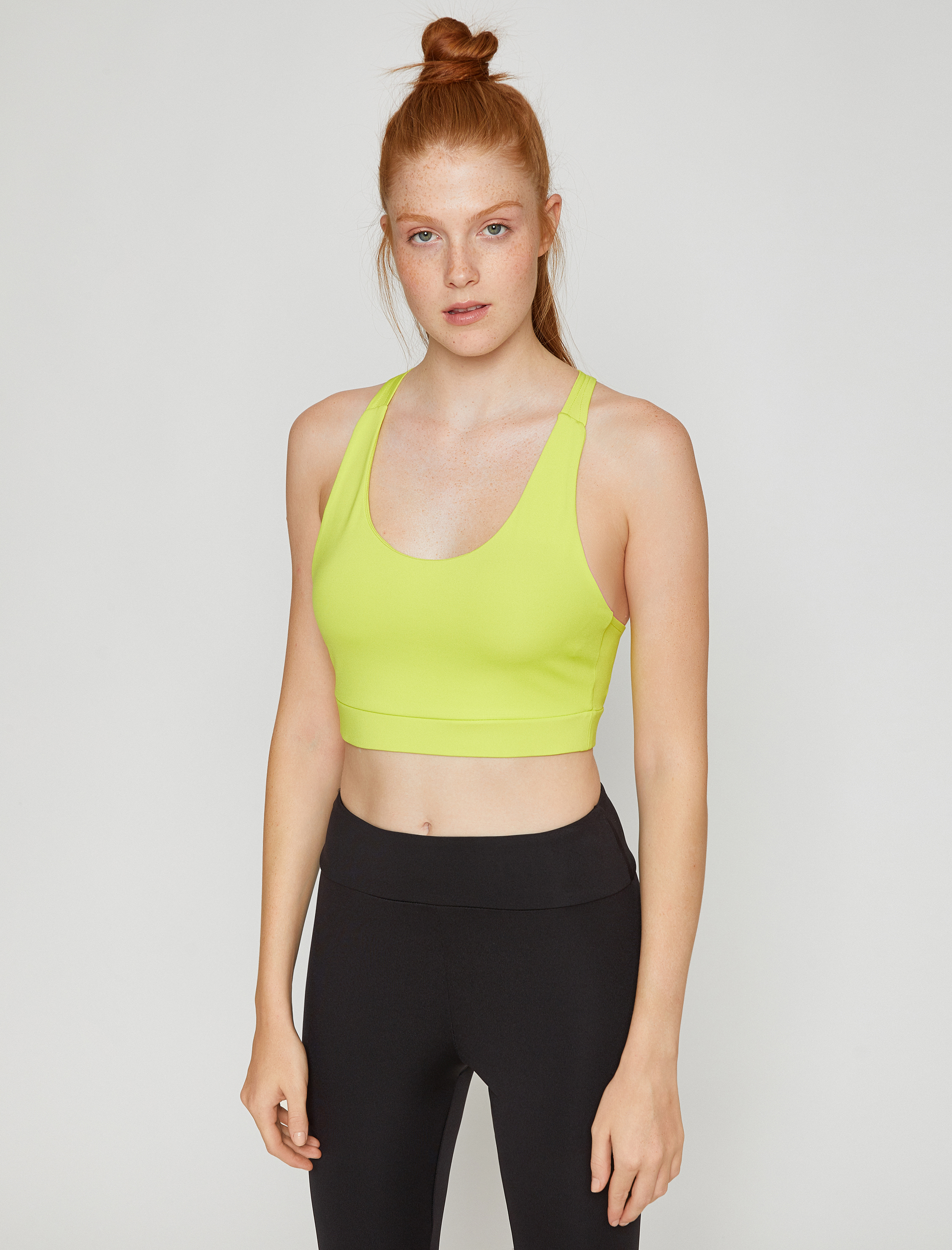   Halter Yaka Sporcu Sütyeni