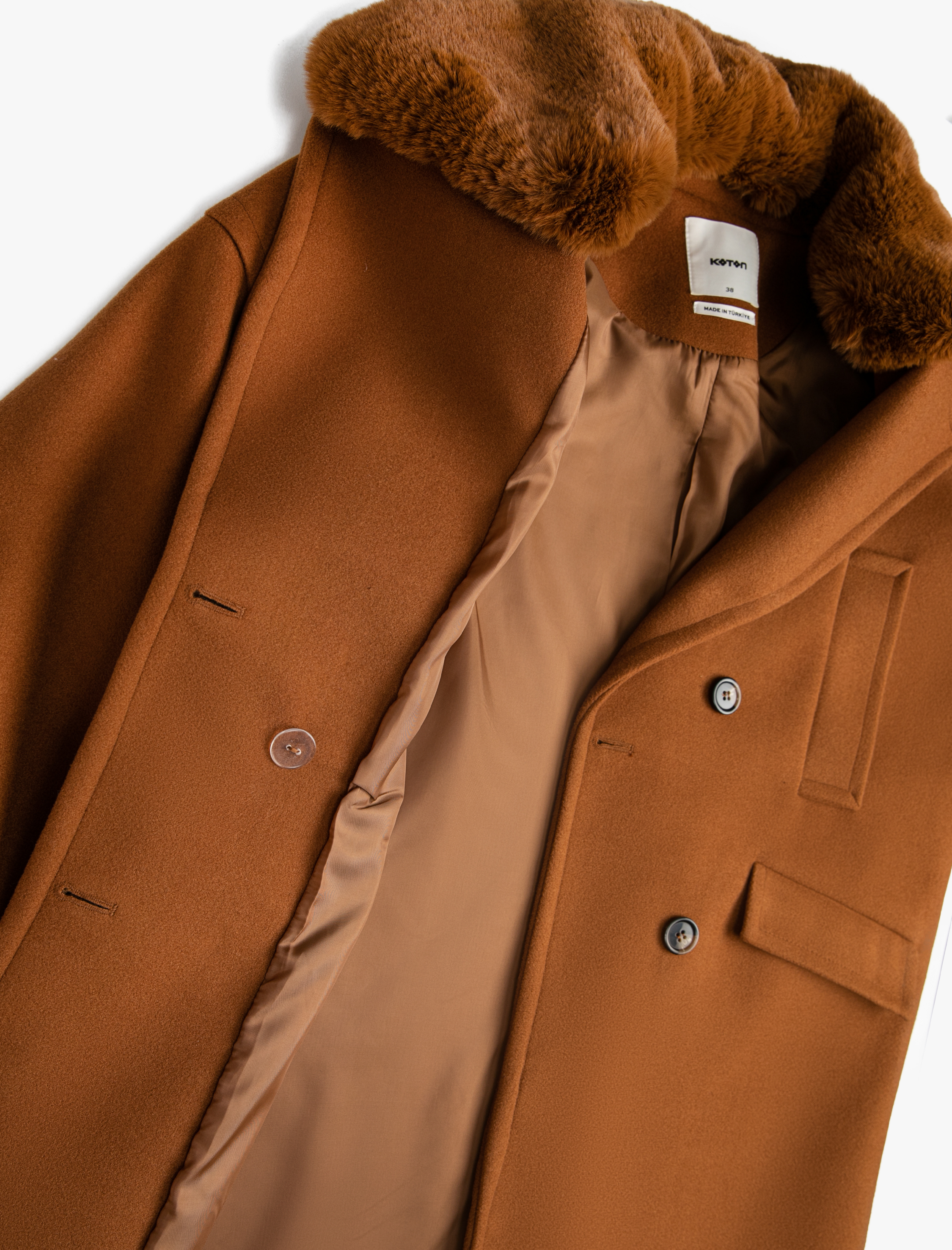   Oversize Kaşe Kaban Peluş Detaylı