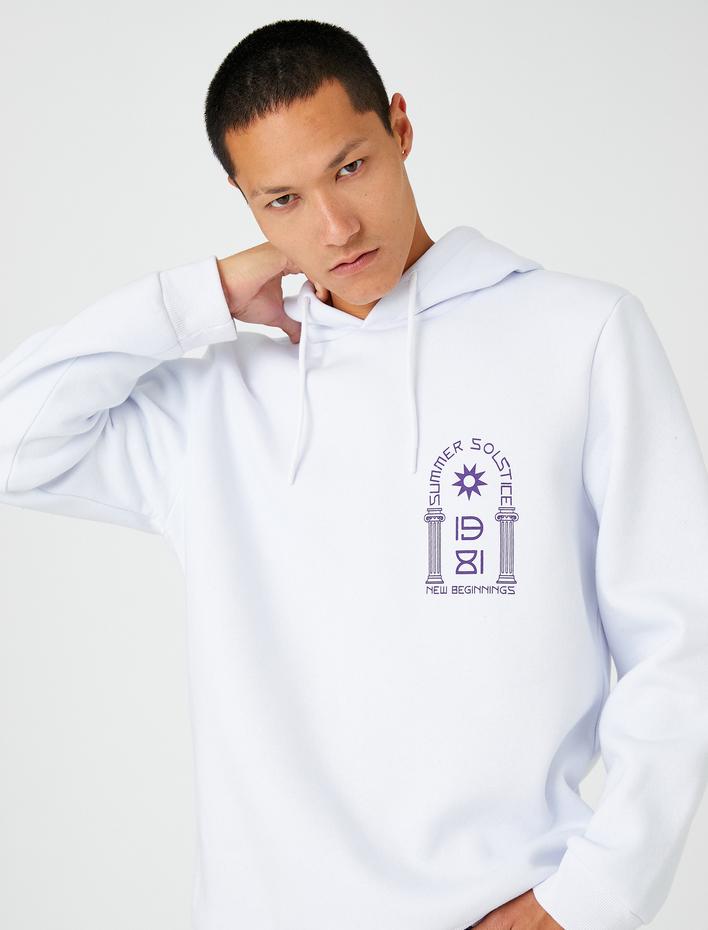  Basic Kapşonlu Sweatshirt Uzakdoğu Baskılı Uzun Kollu Şardonlu