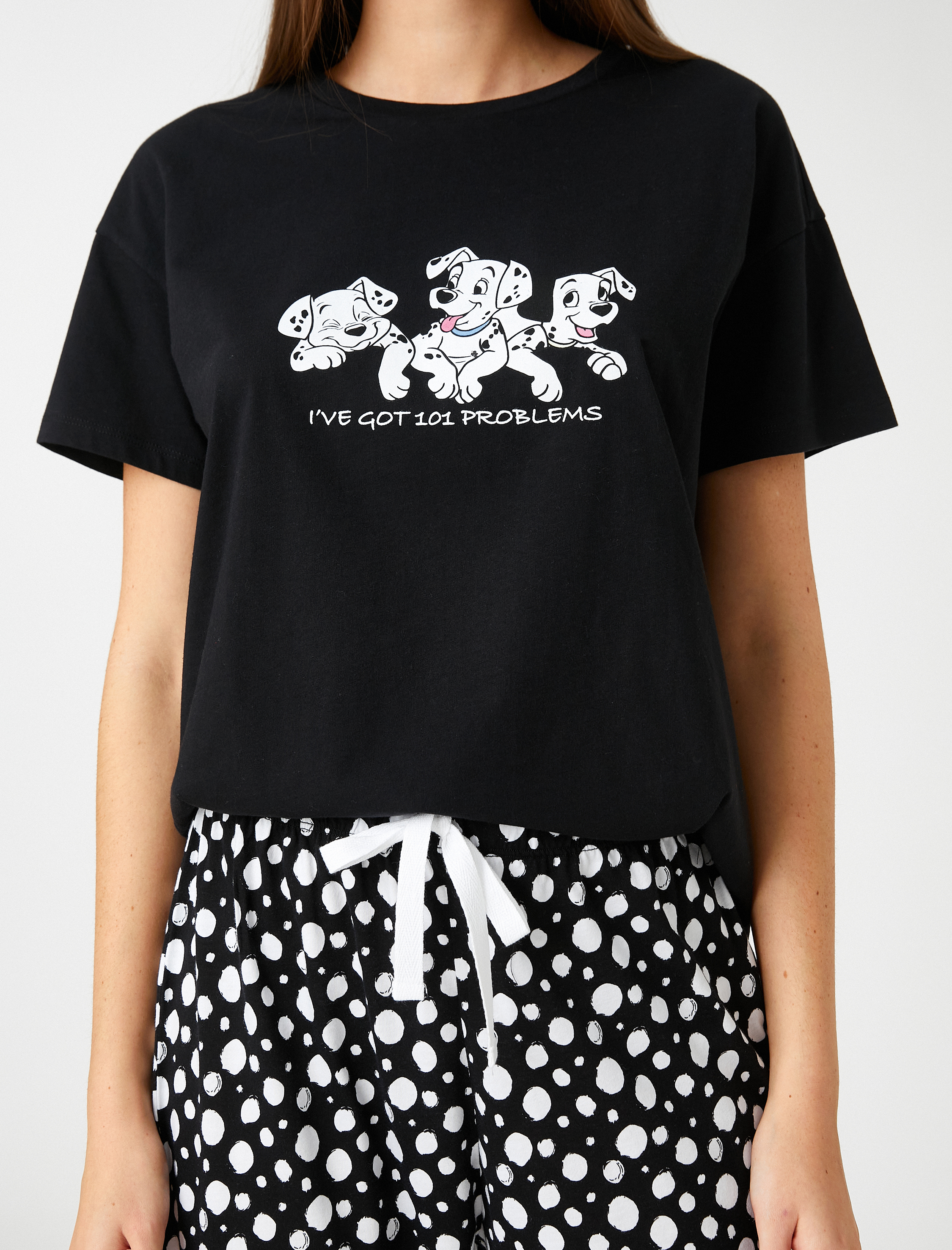   101 Dalmaçyalı Lisanslı Pijama Takımı Kısa Kollu Baskılı